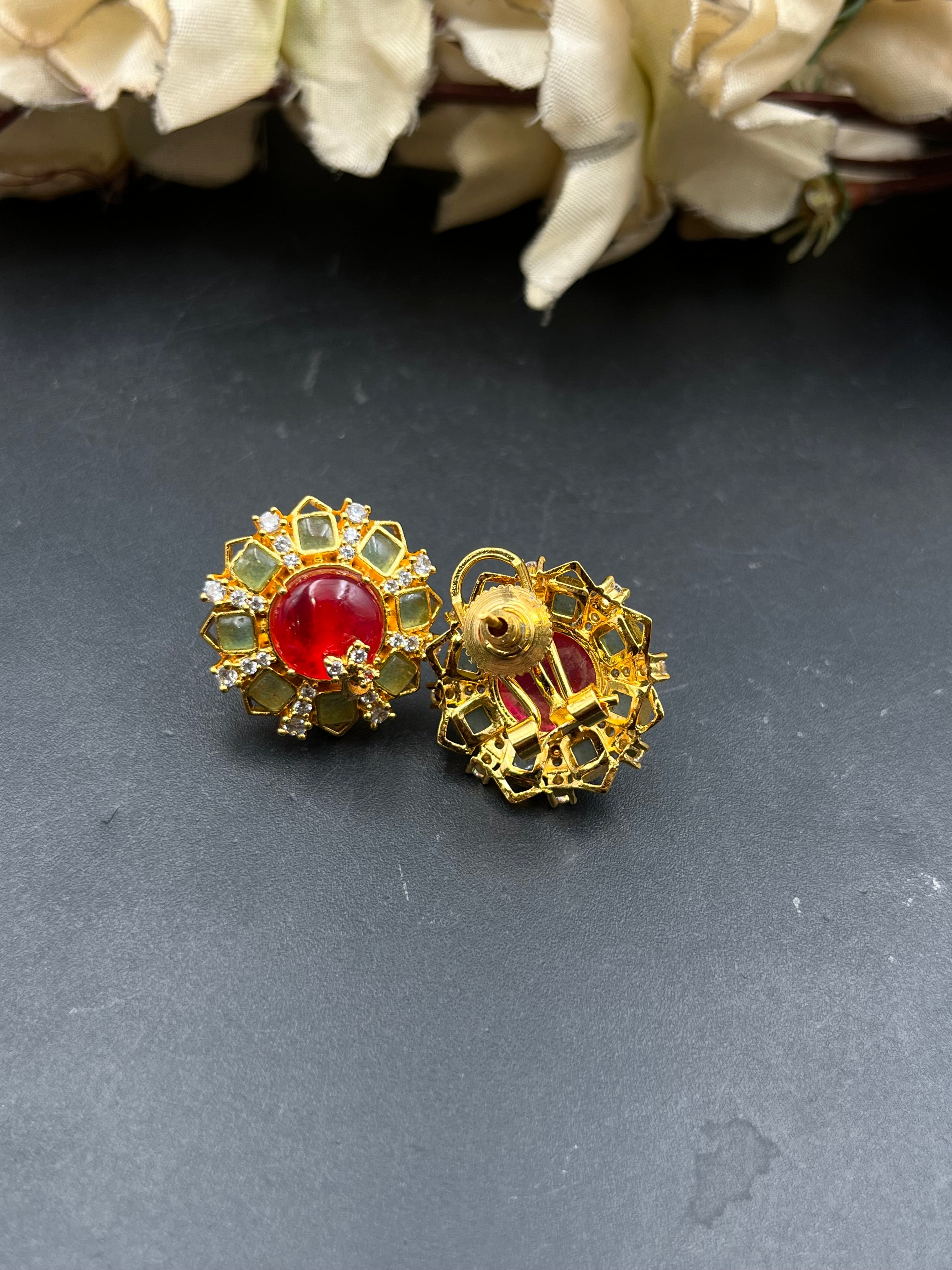 DENU EARRING