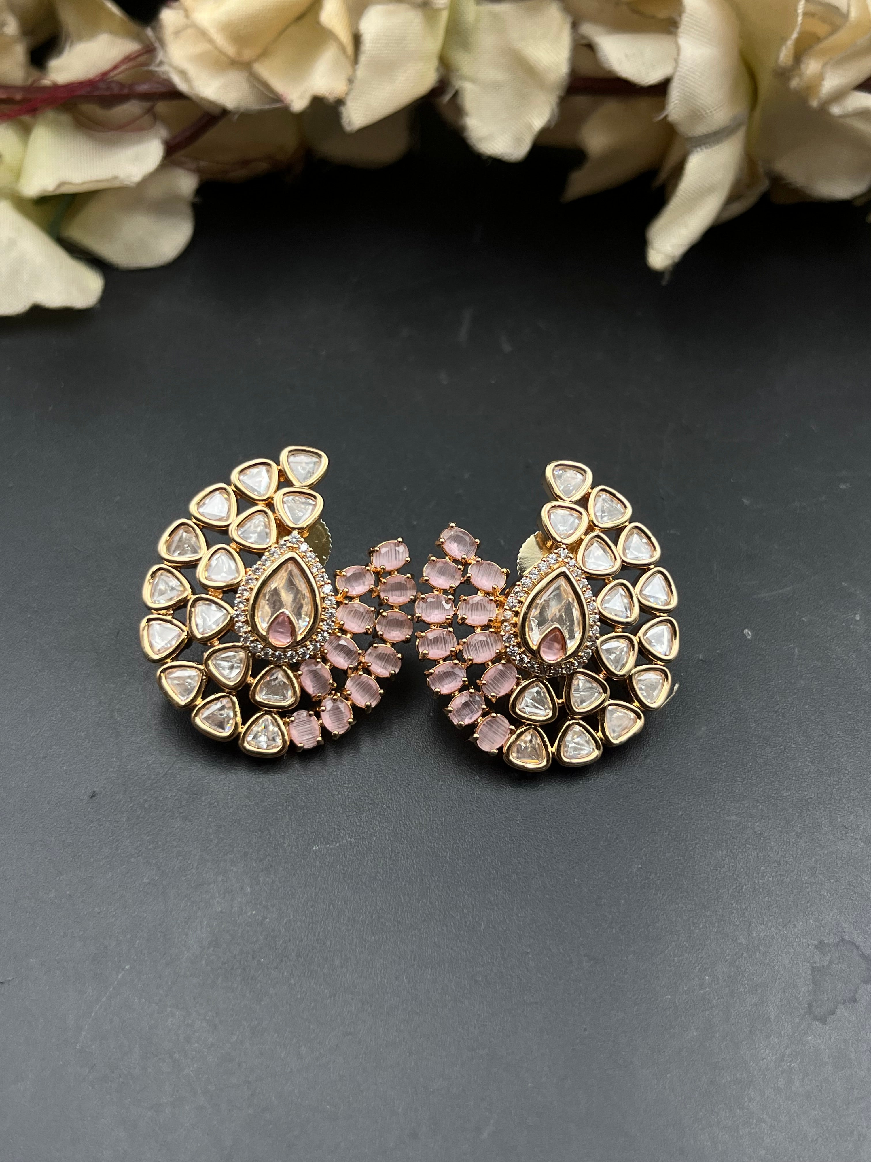 DIPANSHU EARRING