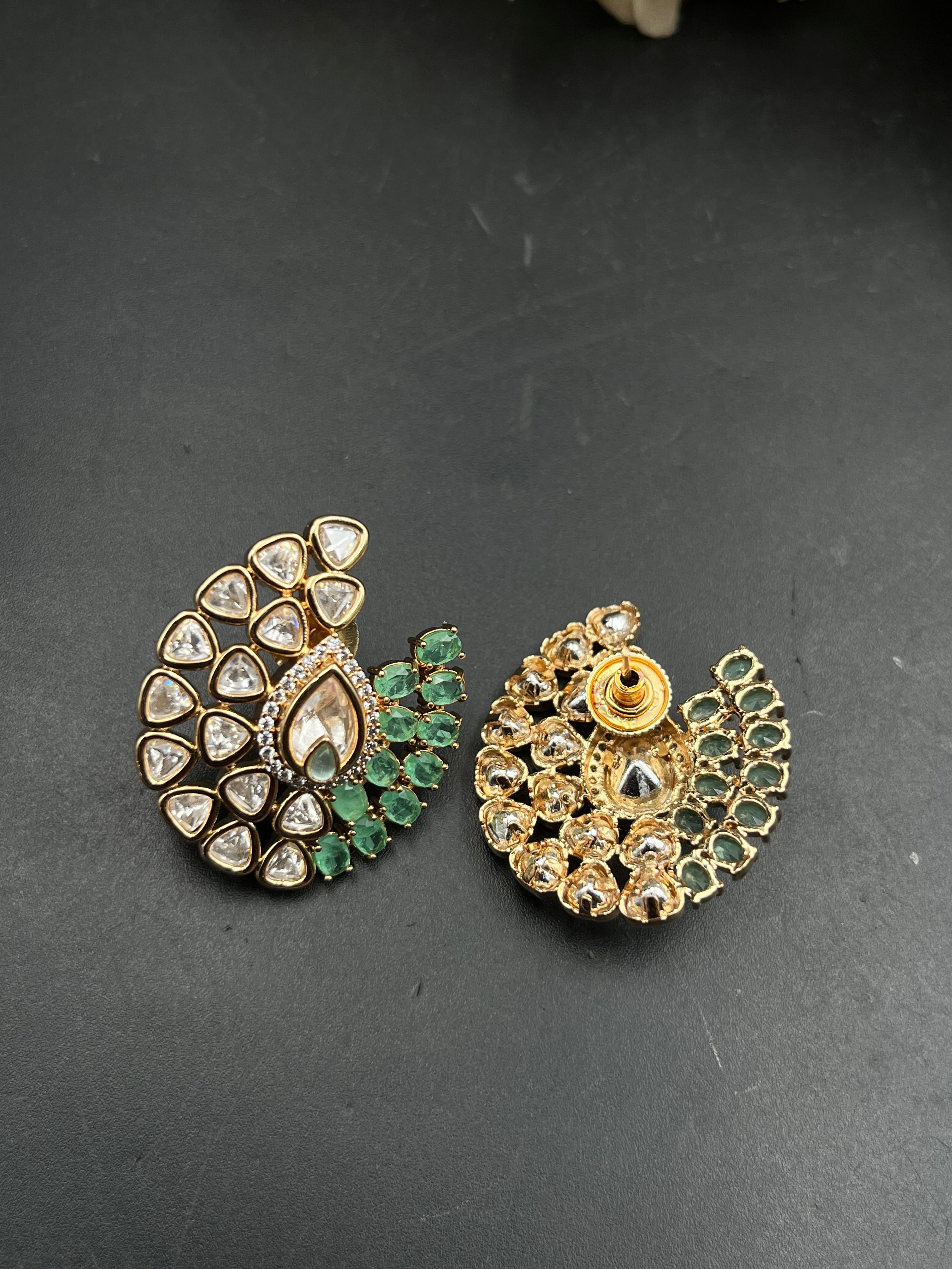 DIPANSHU EARRING