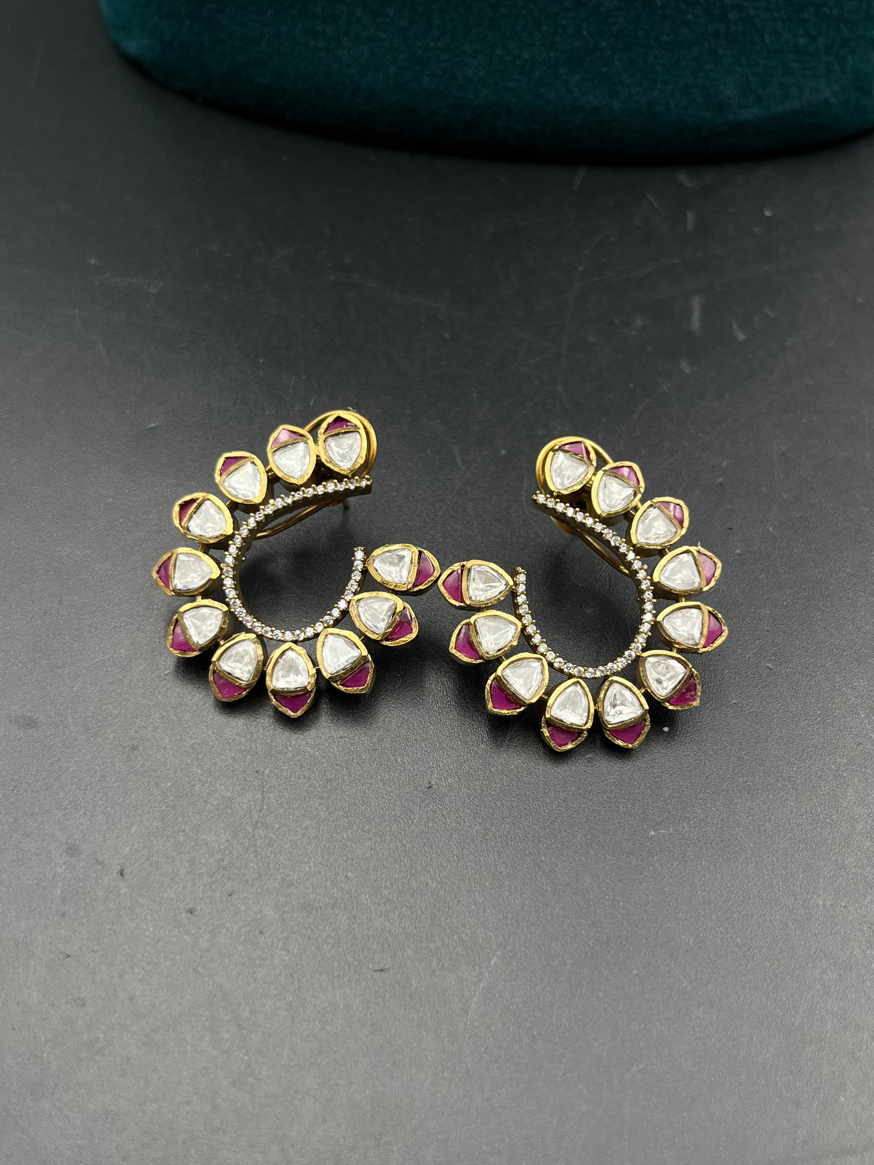 GAYUU  EARRING