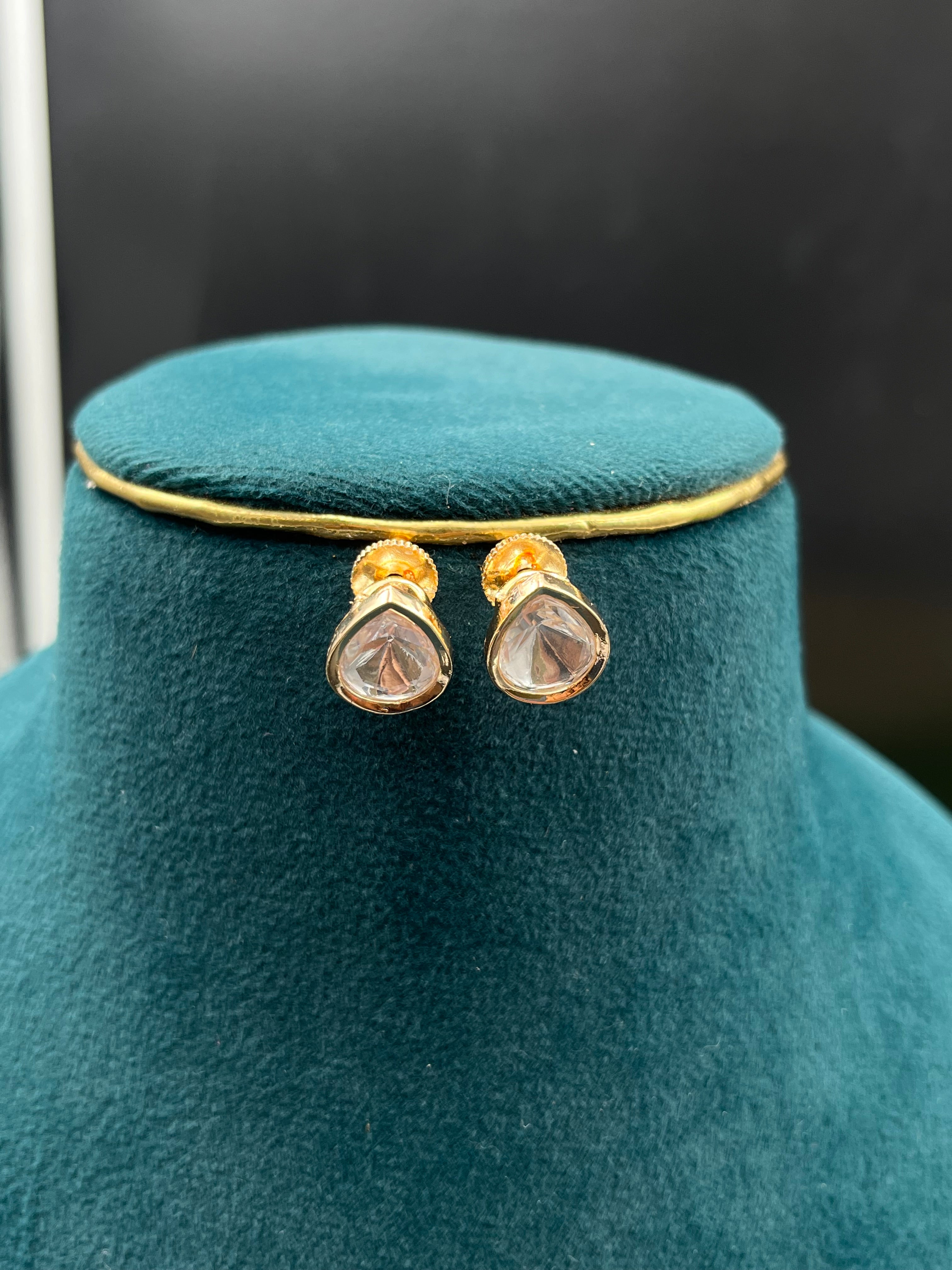 PRIYANSHU EARRING