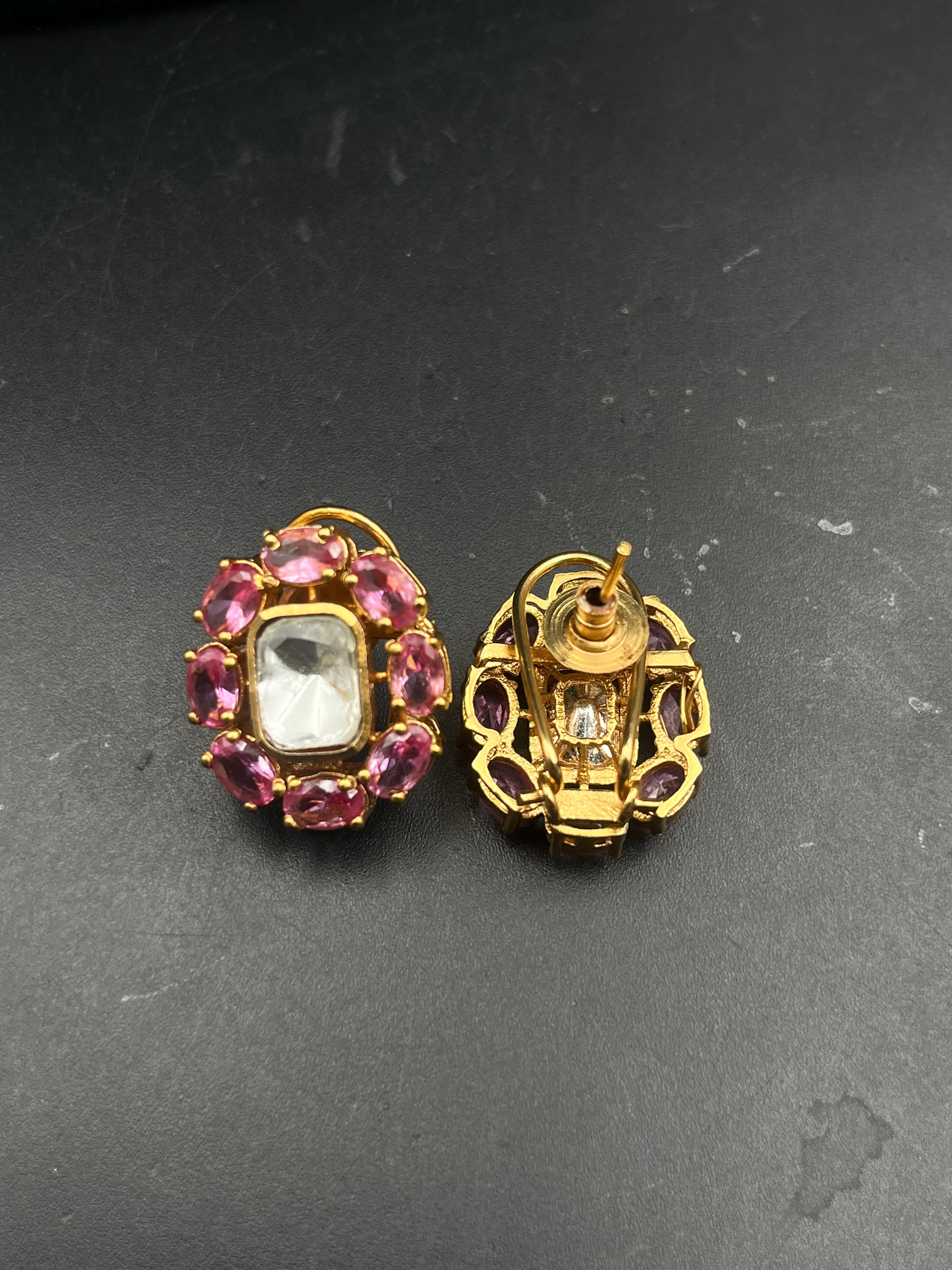MESU EARRING