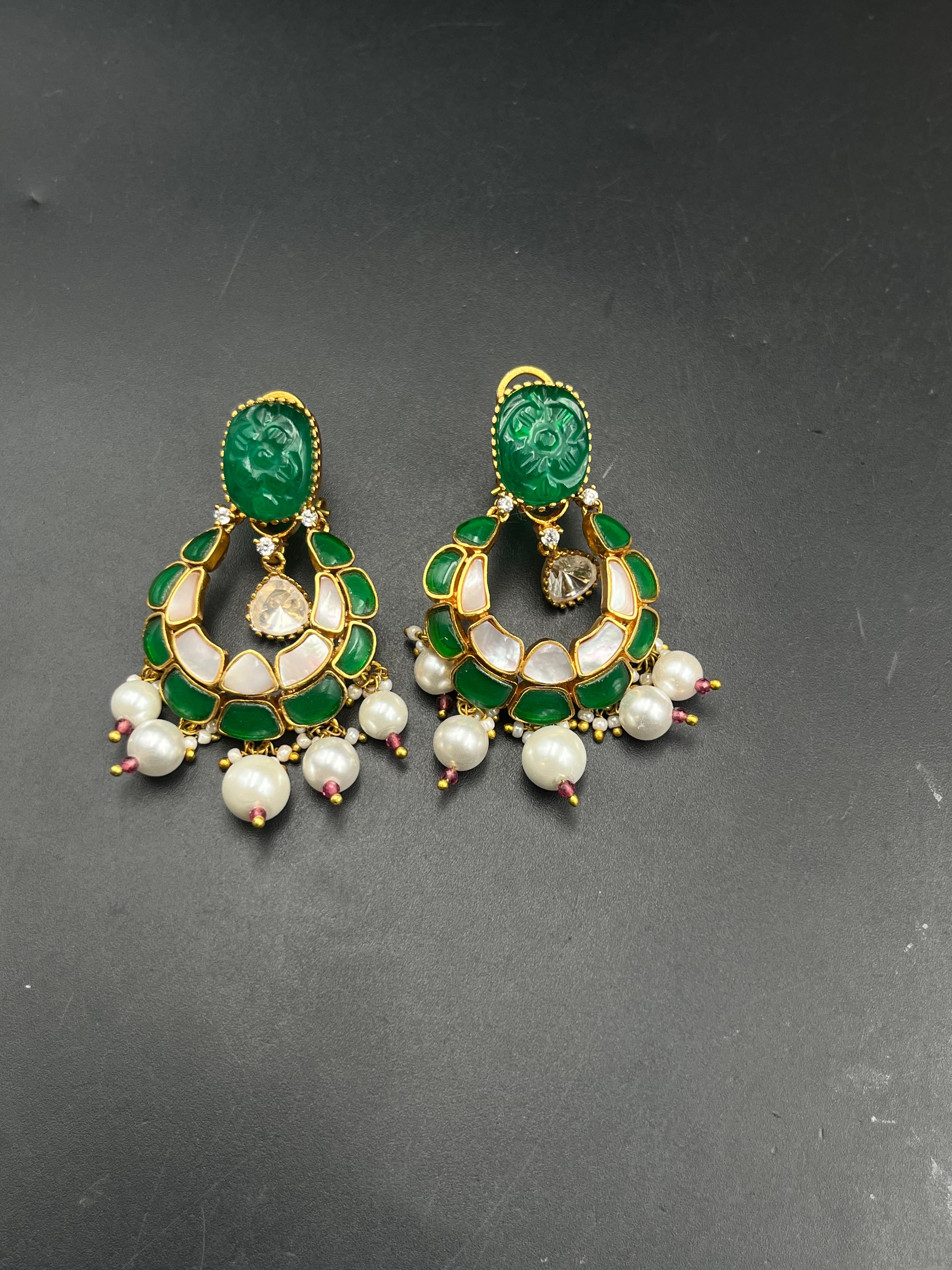 NAVYA EARRING
