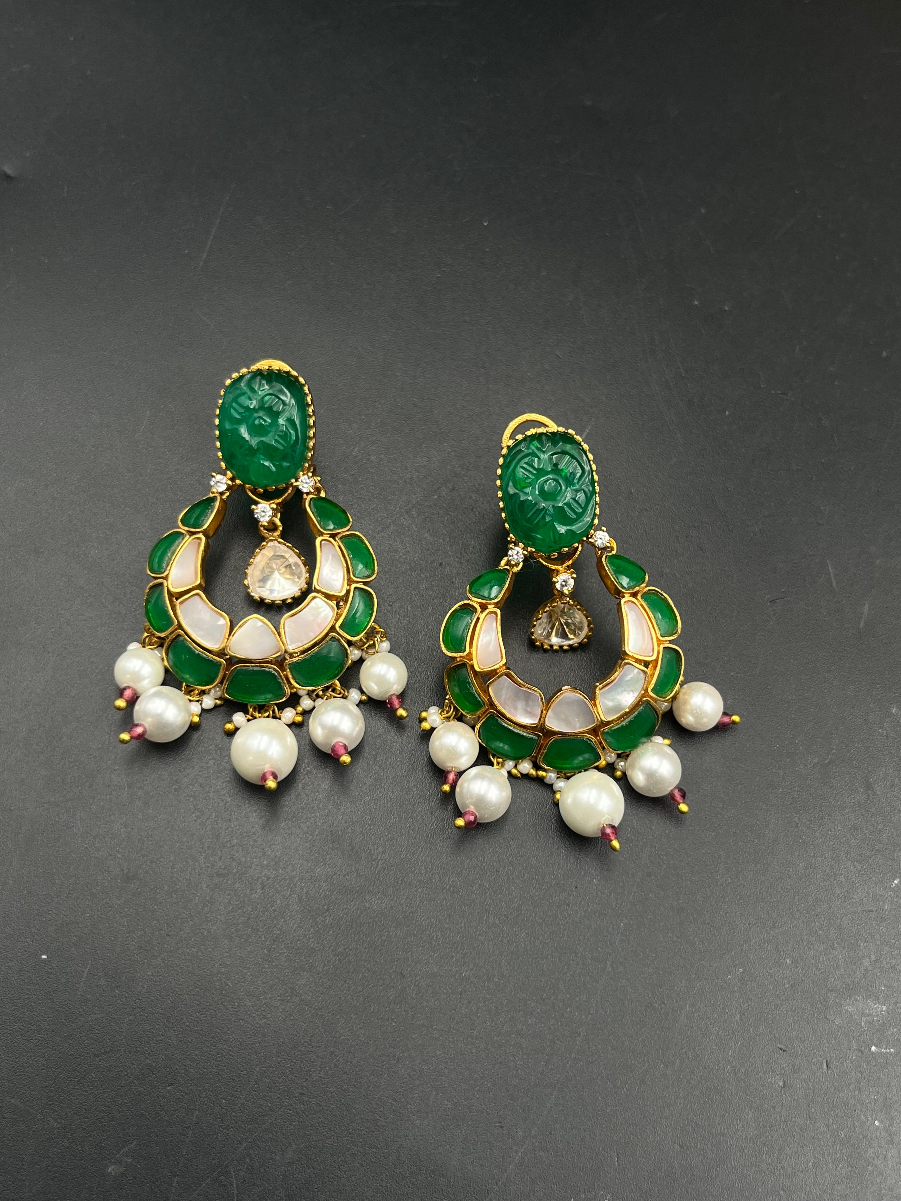 NAVYA EARRING