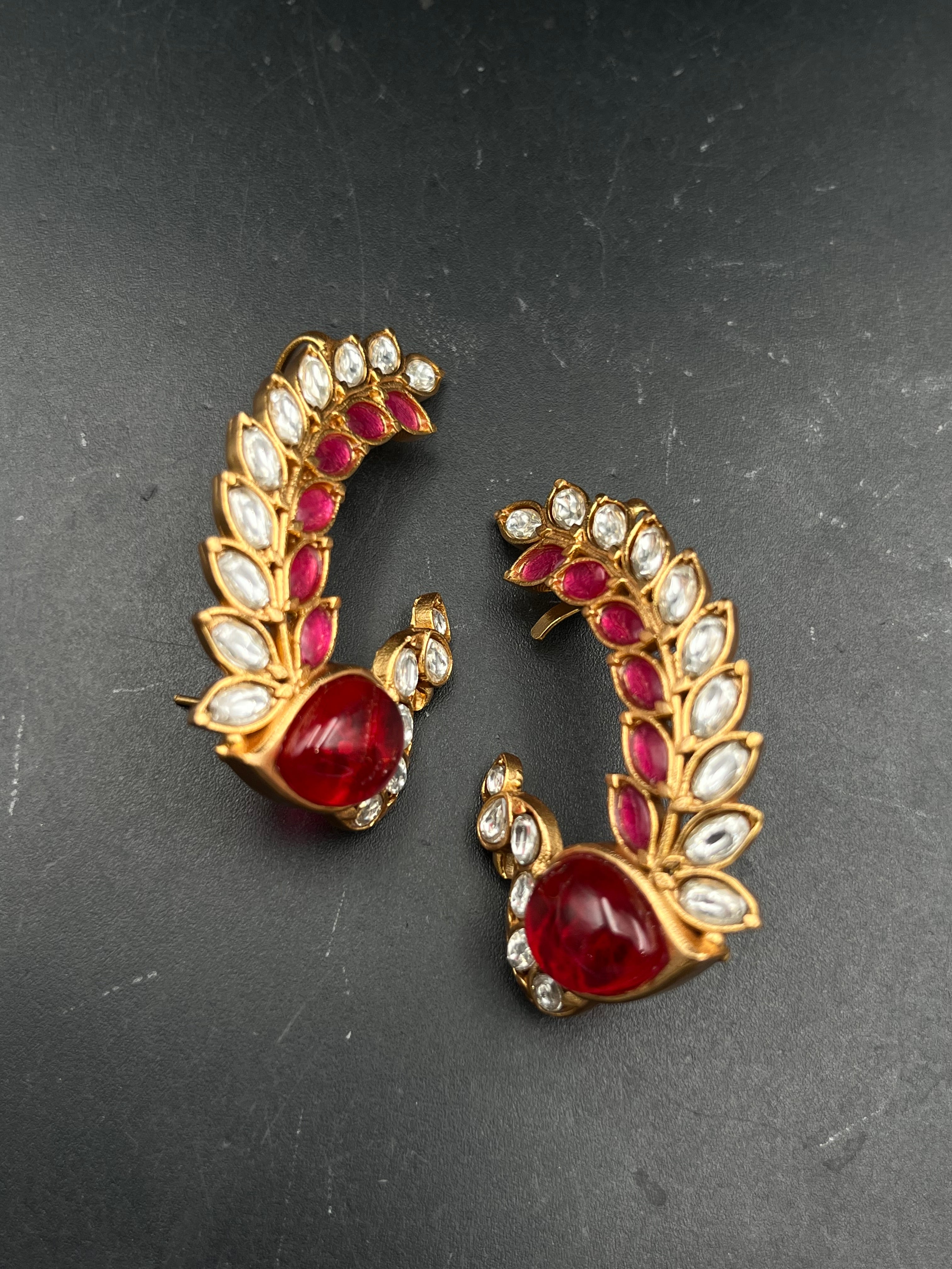 SUNHERA EARRING