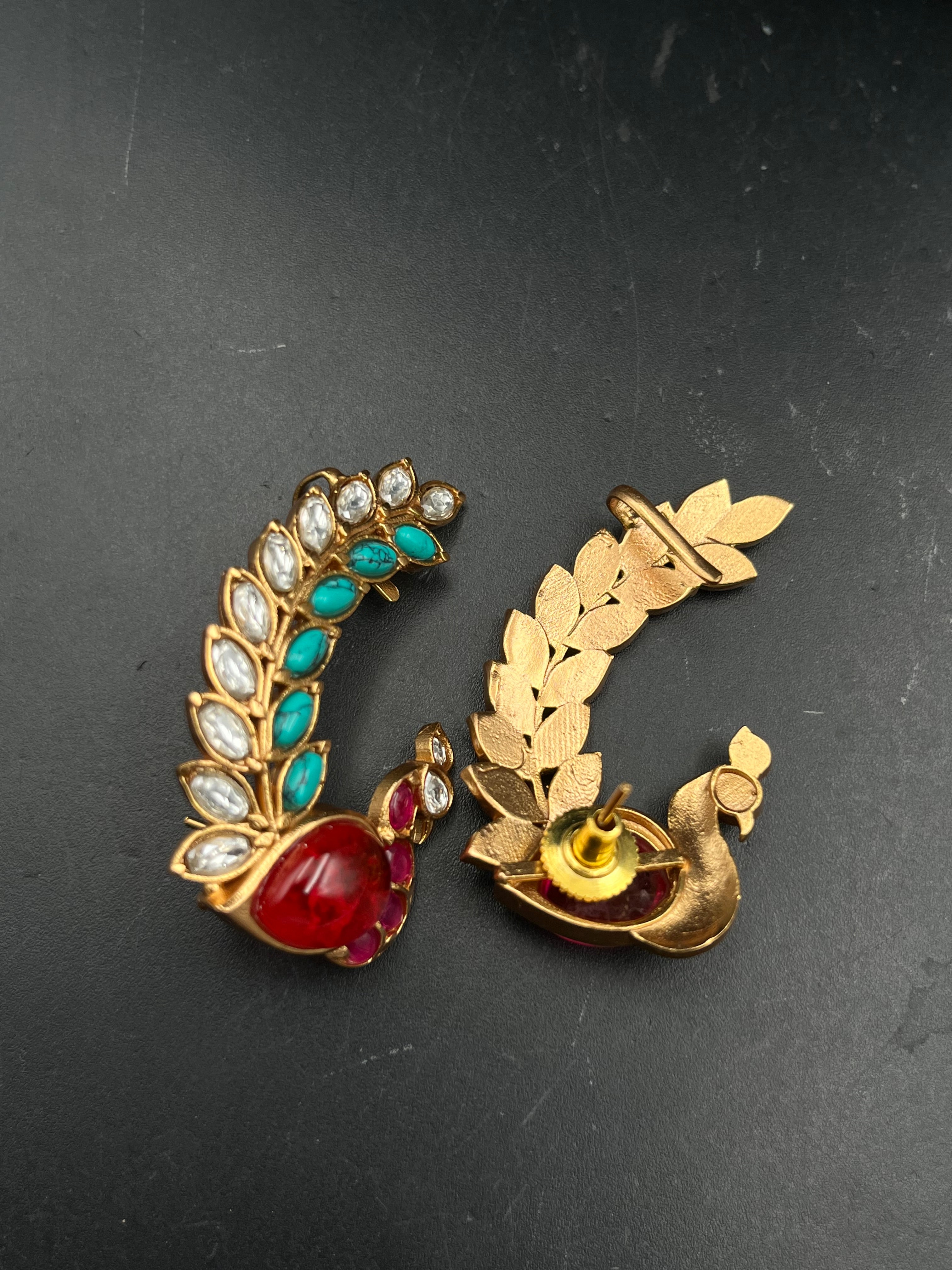 SUNHERA EARRING