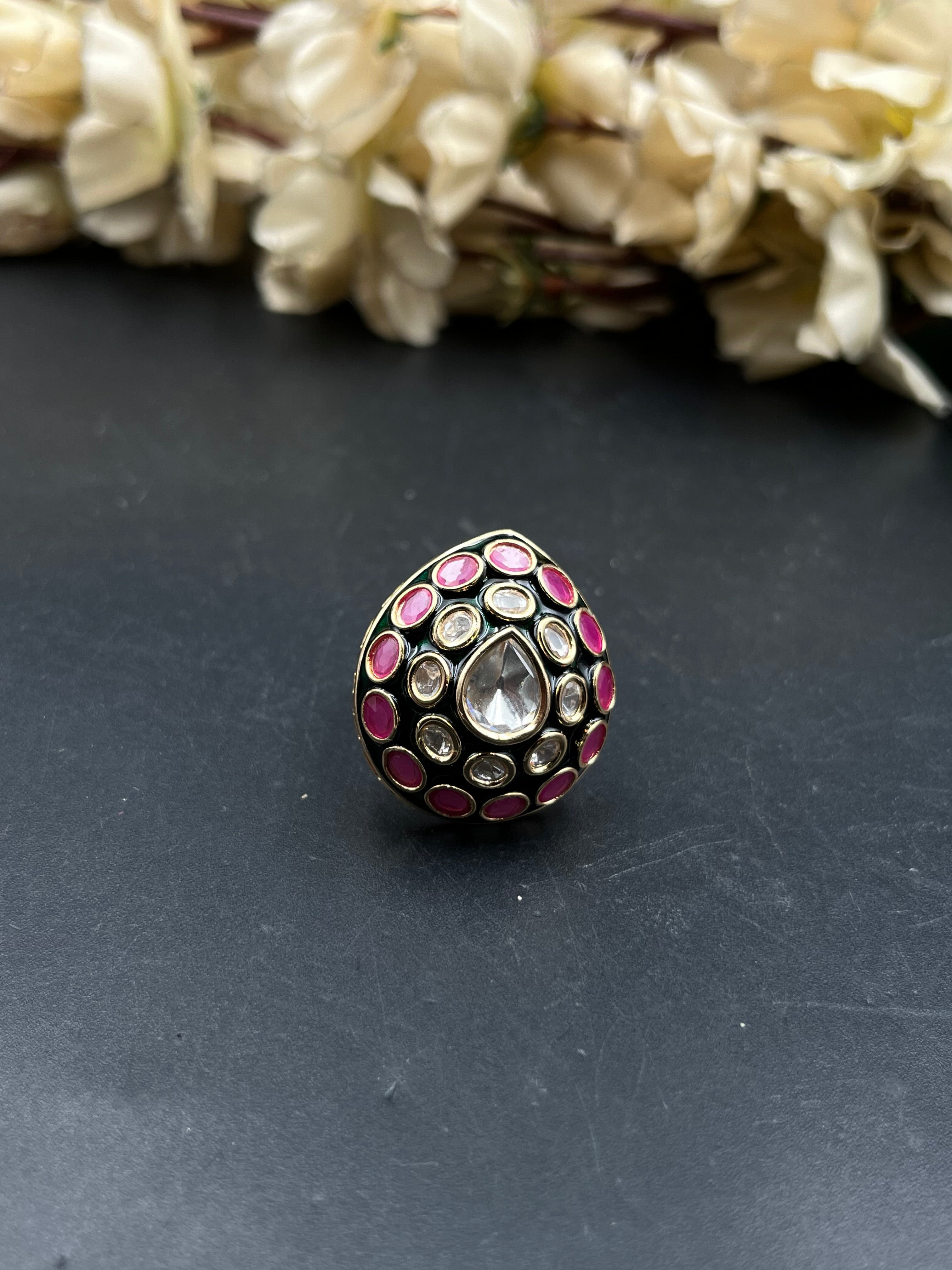 ZOYA RING