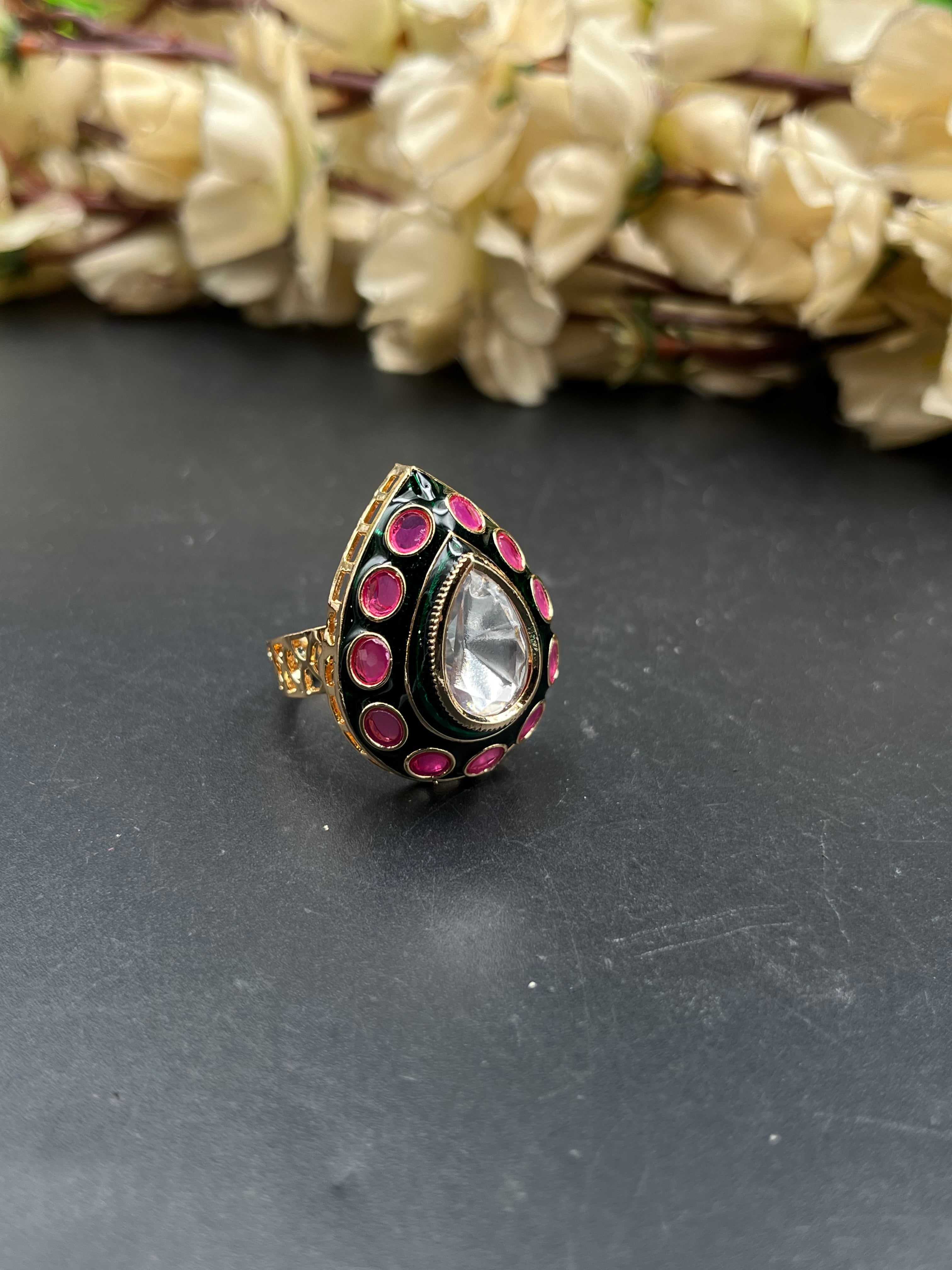 SHENA RING