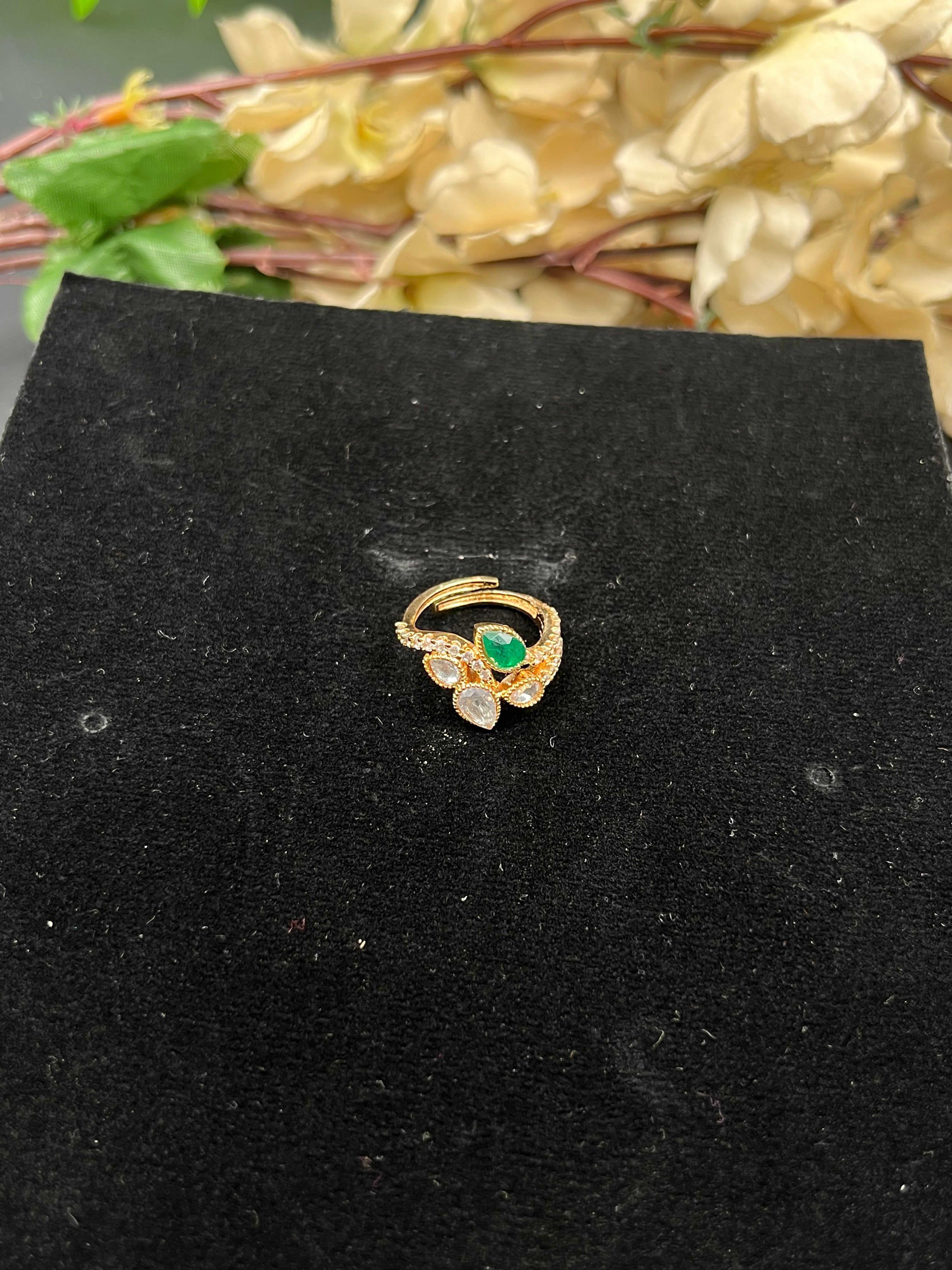 AARUNA RING