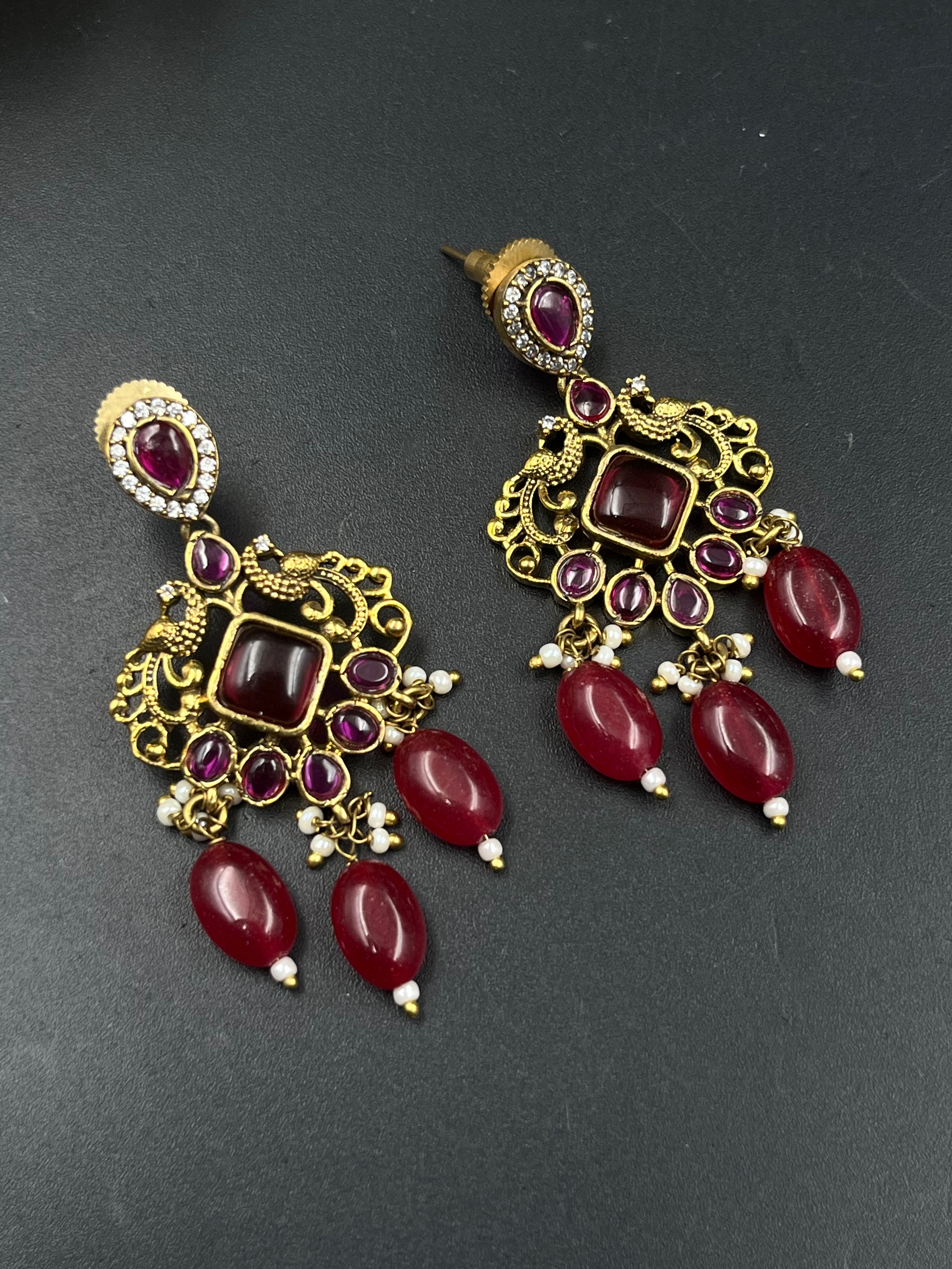 JIYA PENDANT