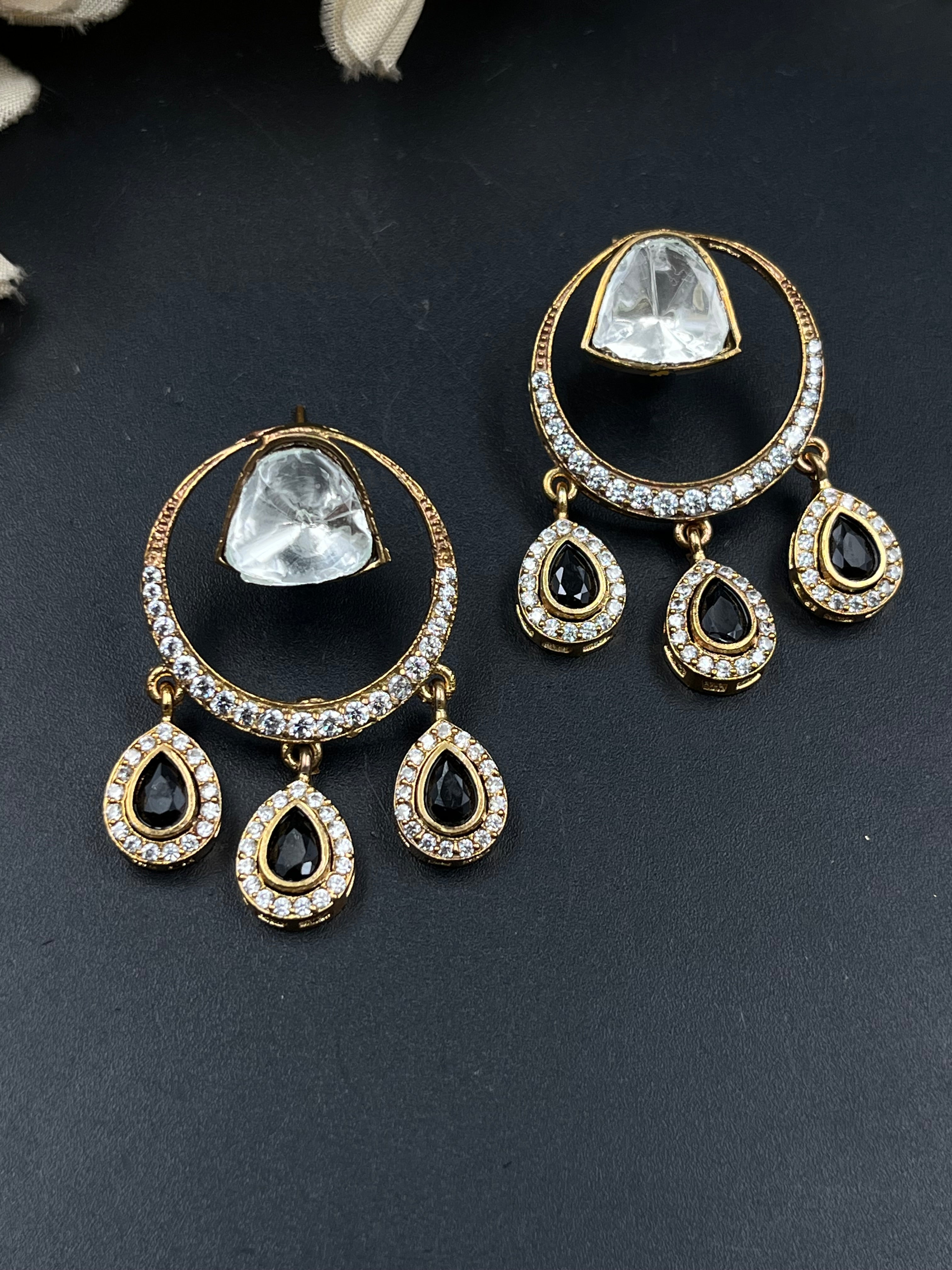 DEEP EARRING