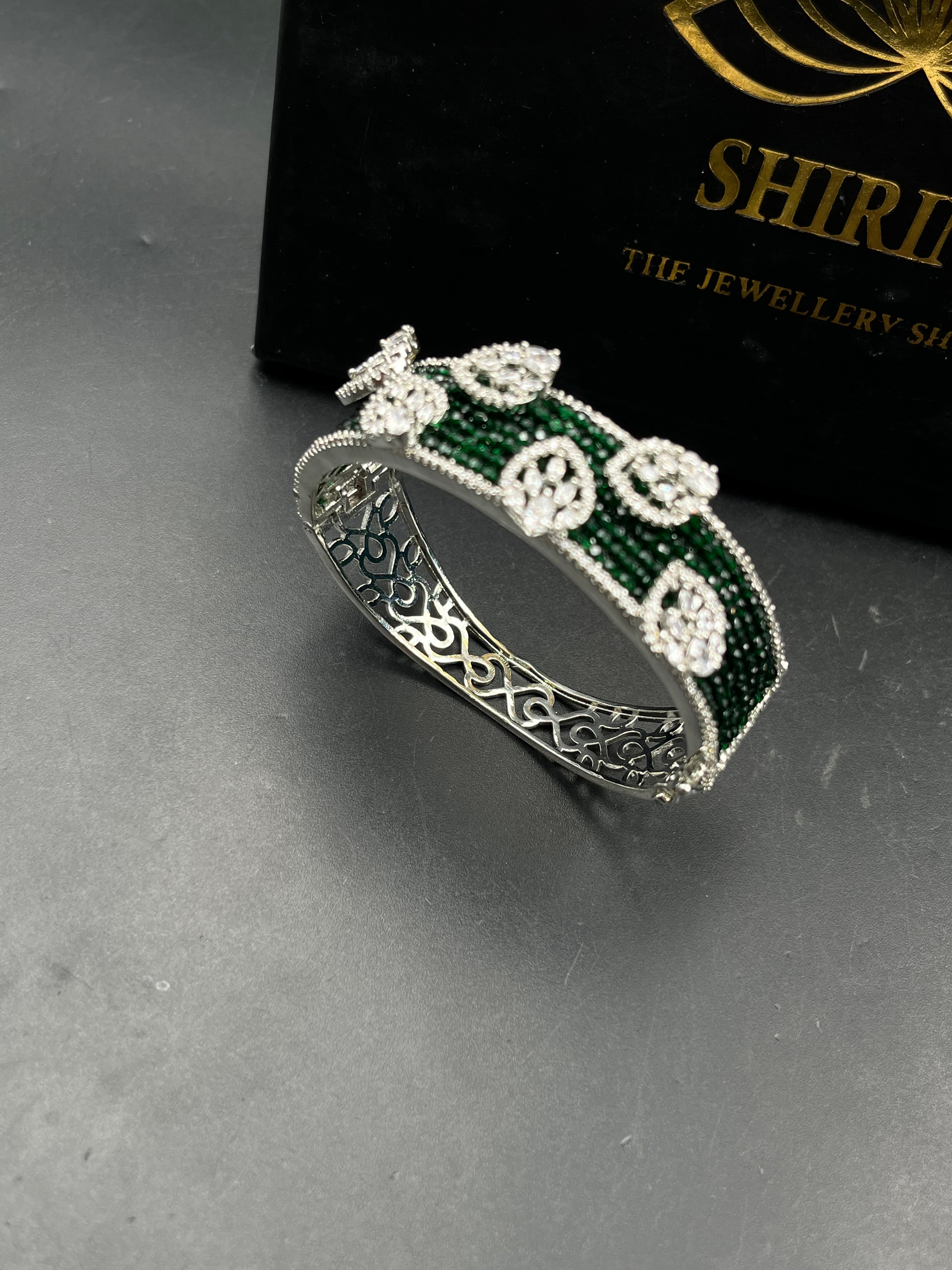 TRIU BRACELET