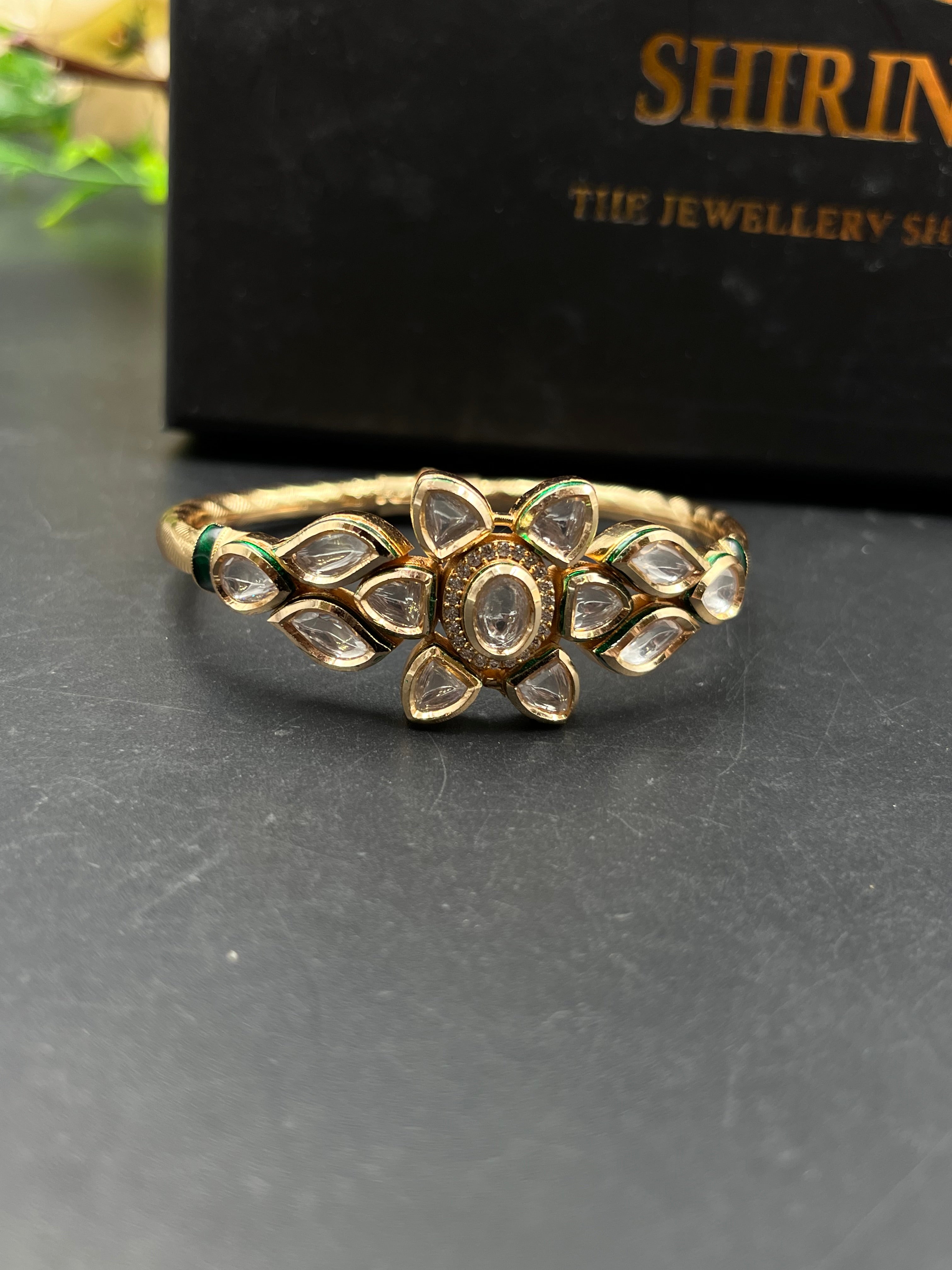 SUMAN BRACELET