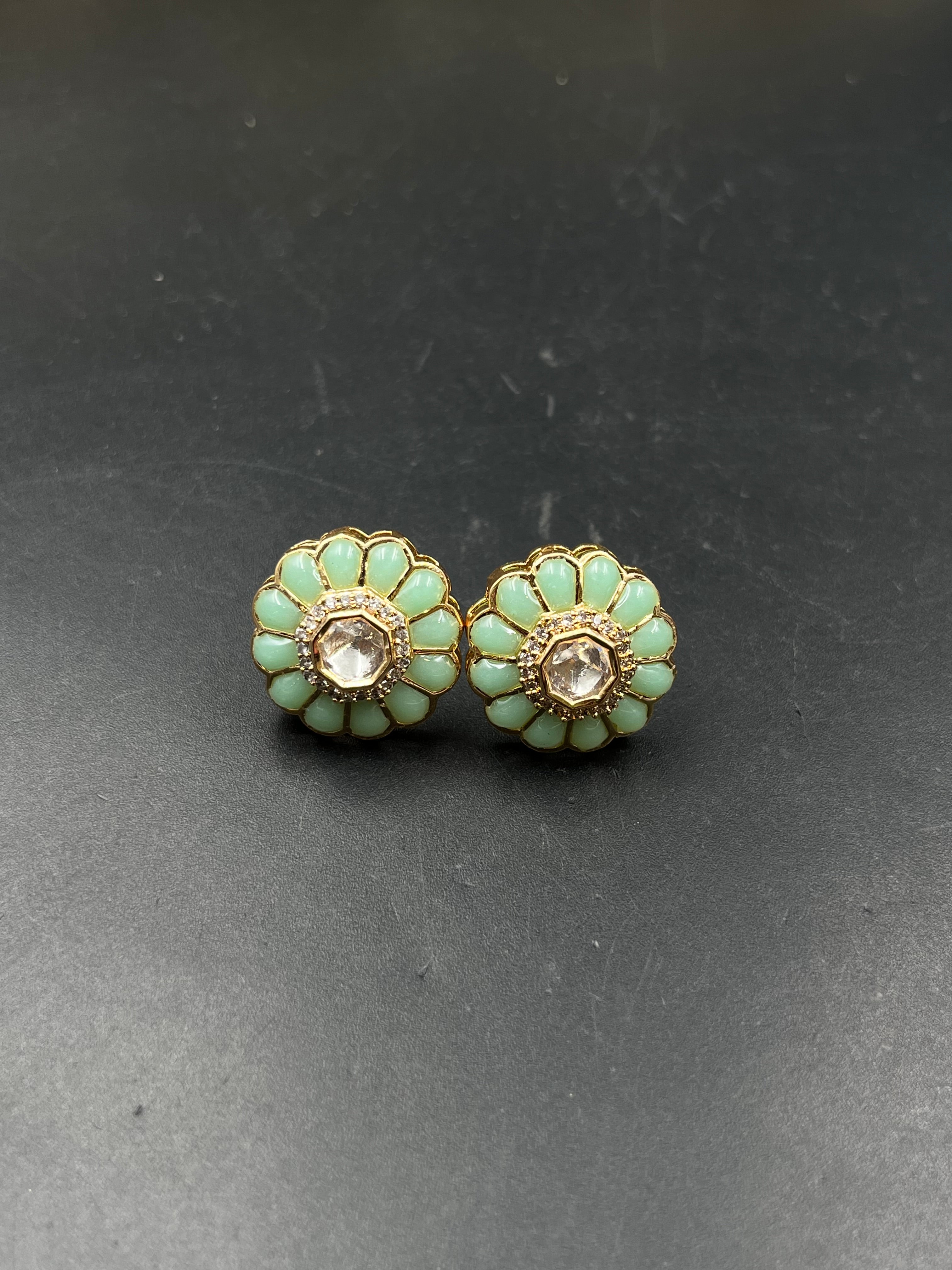 DIVYA EARRING