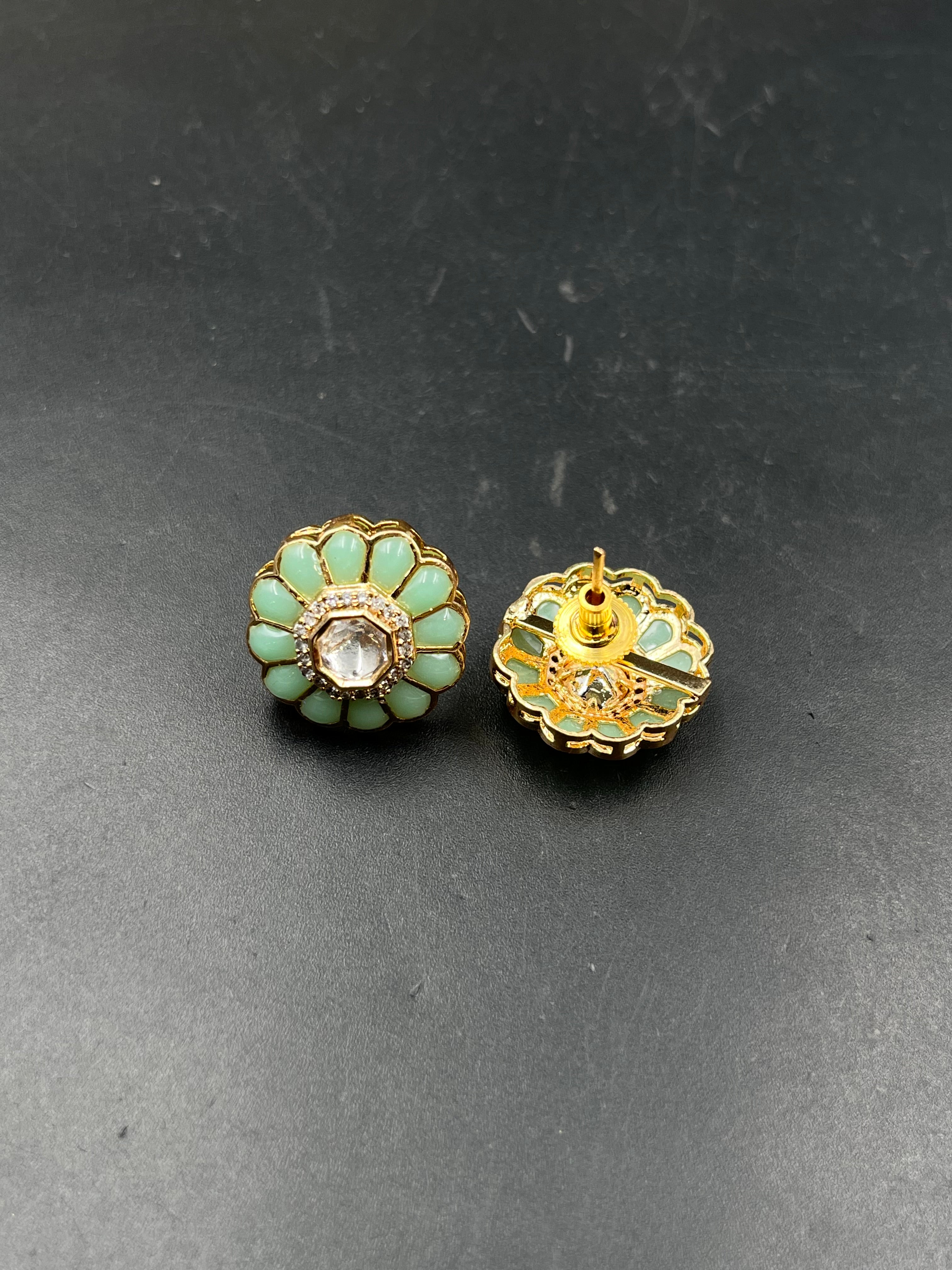 DIVYA EARRING
