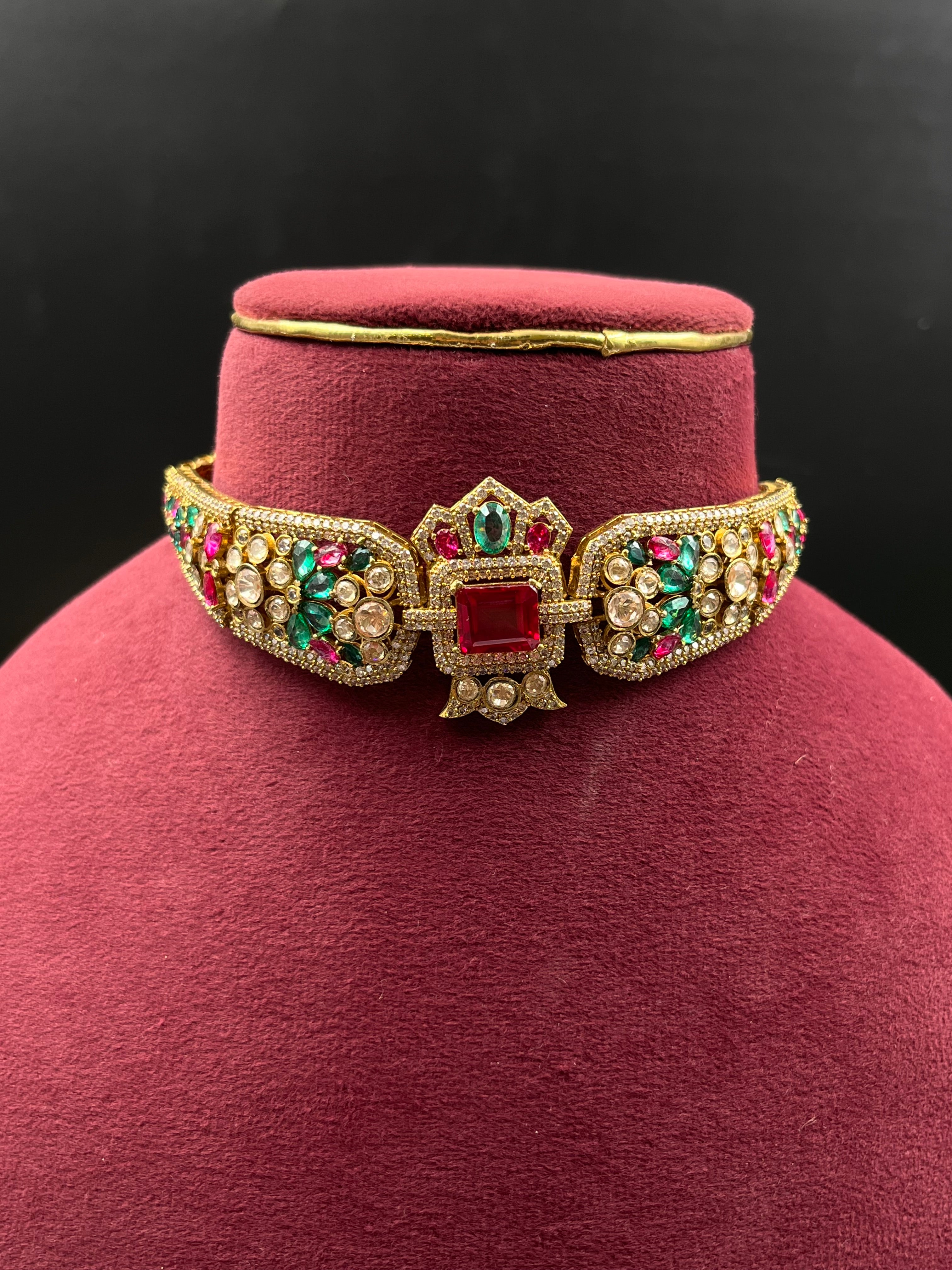 GARIMA NECKLACE
