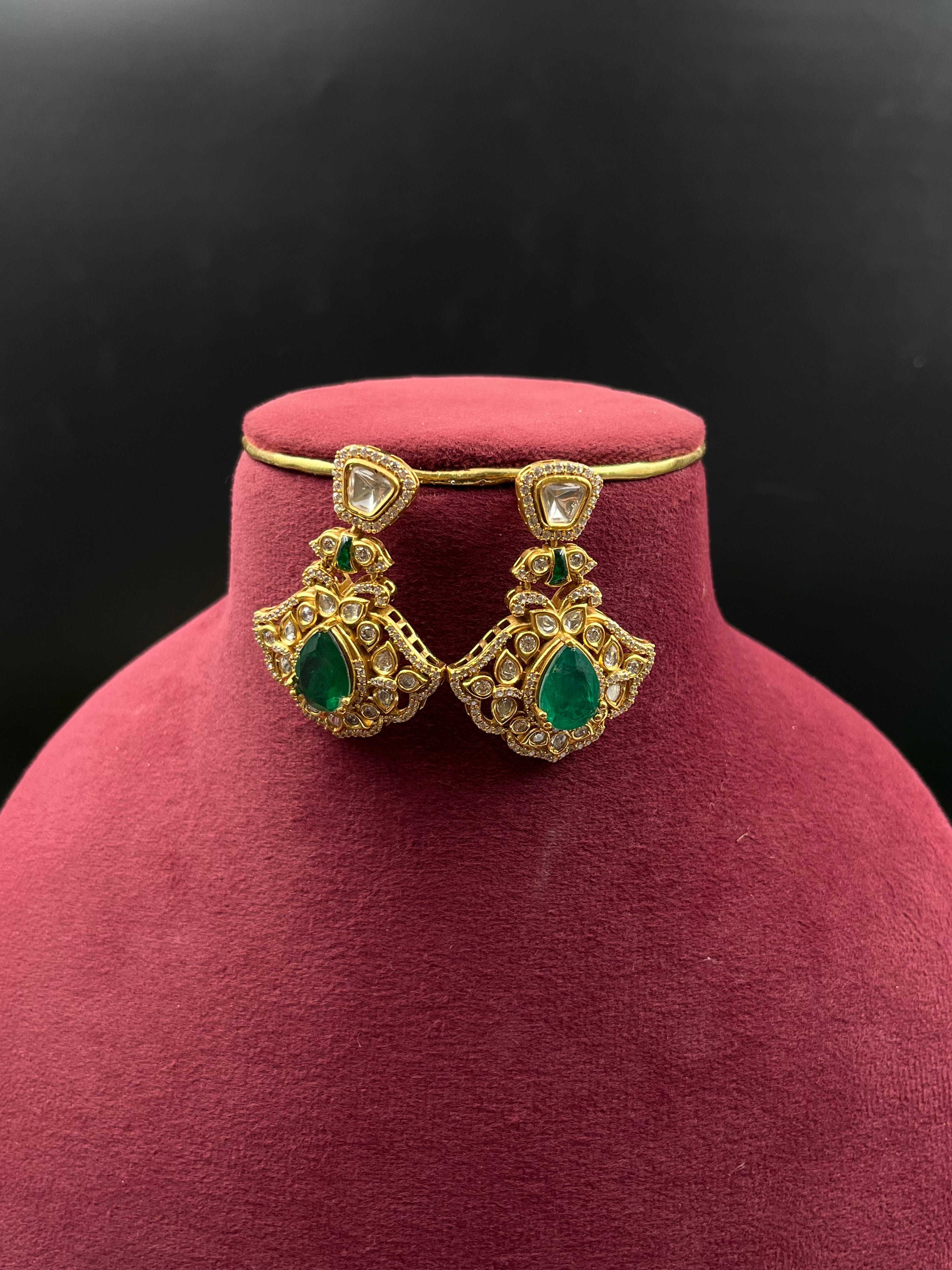 SHANU NECKLACE