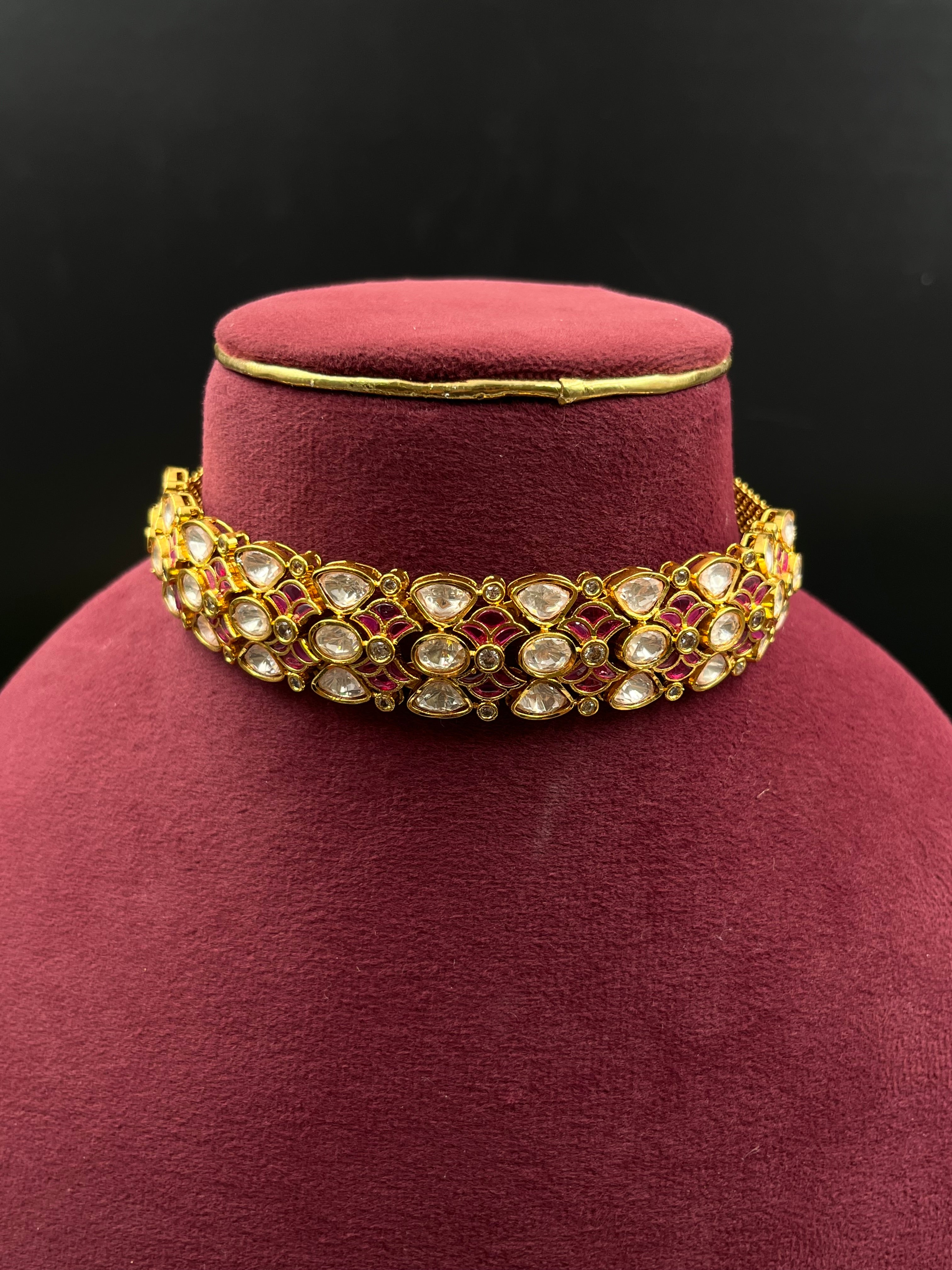 TASHU NECKLACE