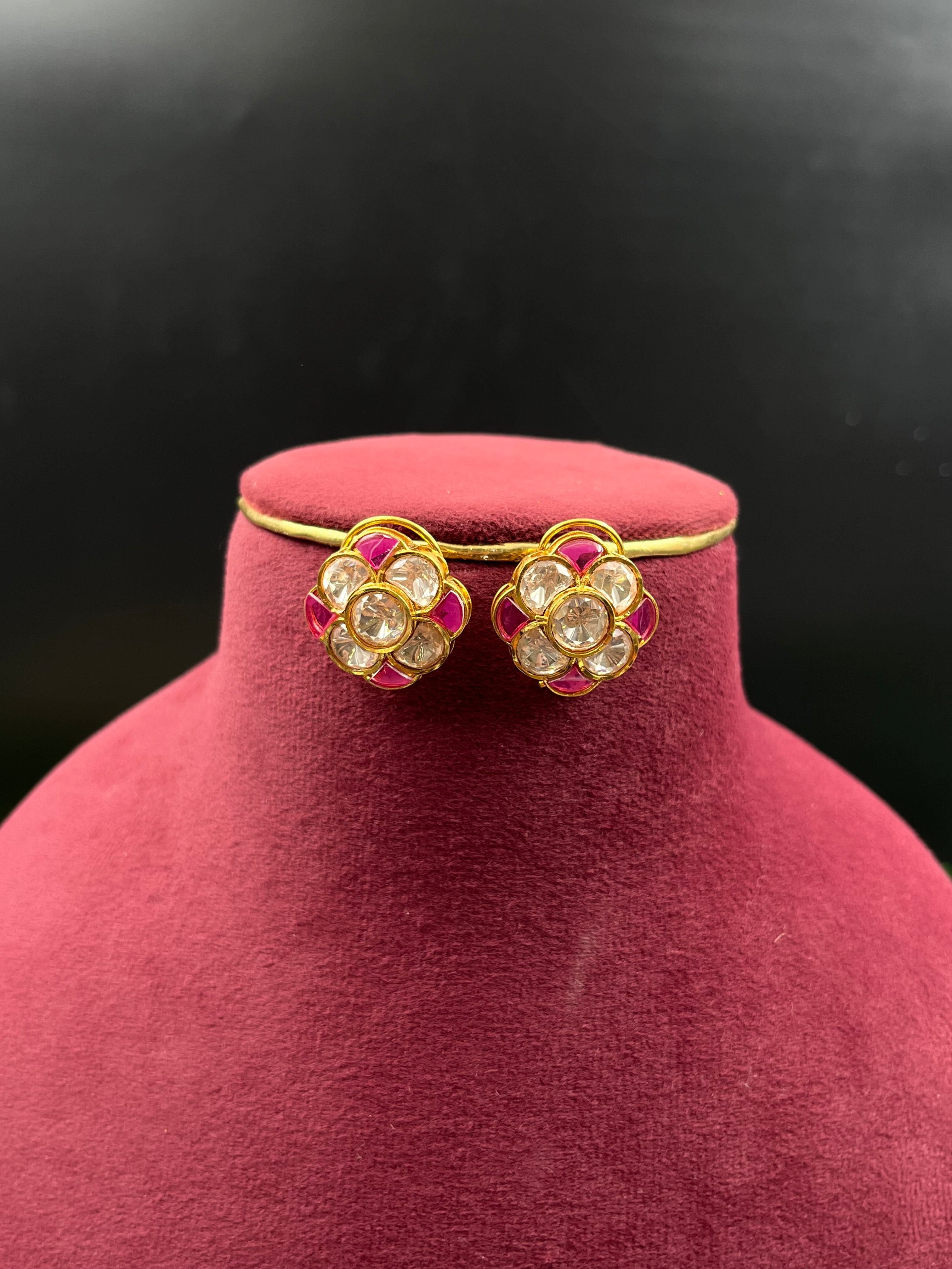 TASHU NECKLACE