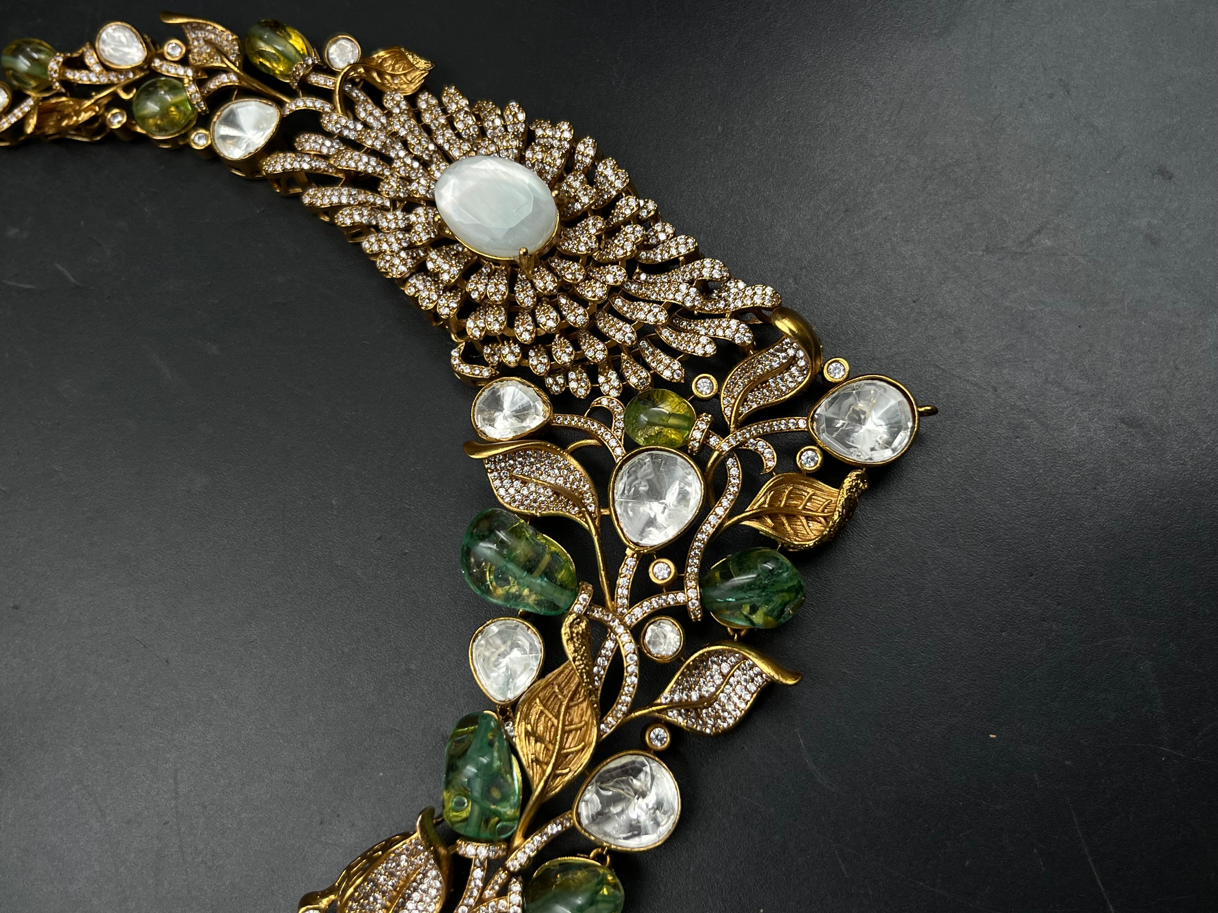 SOBIYA NECKLACE