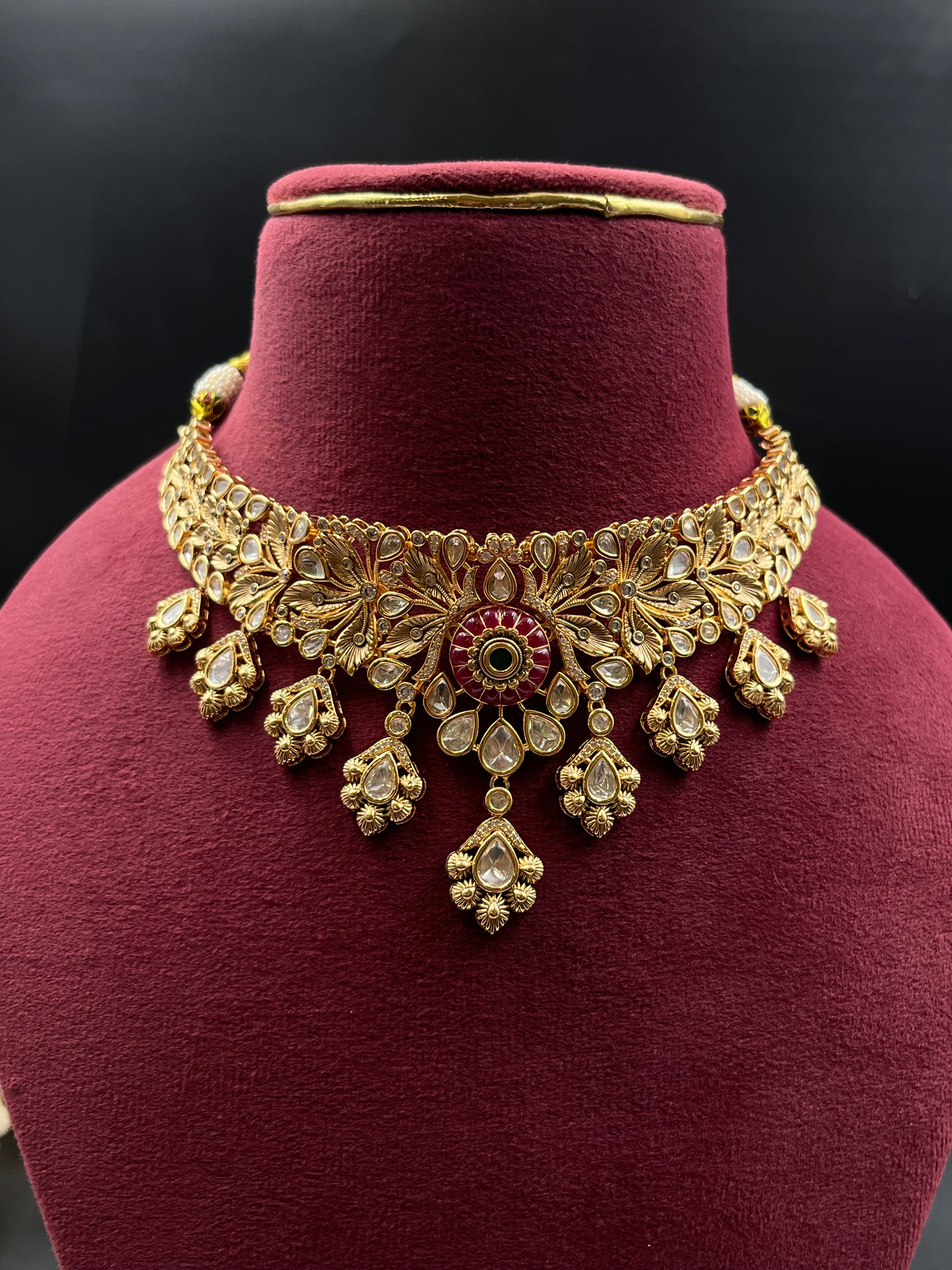 GORI NECKLACE