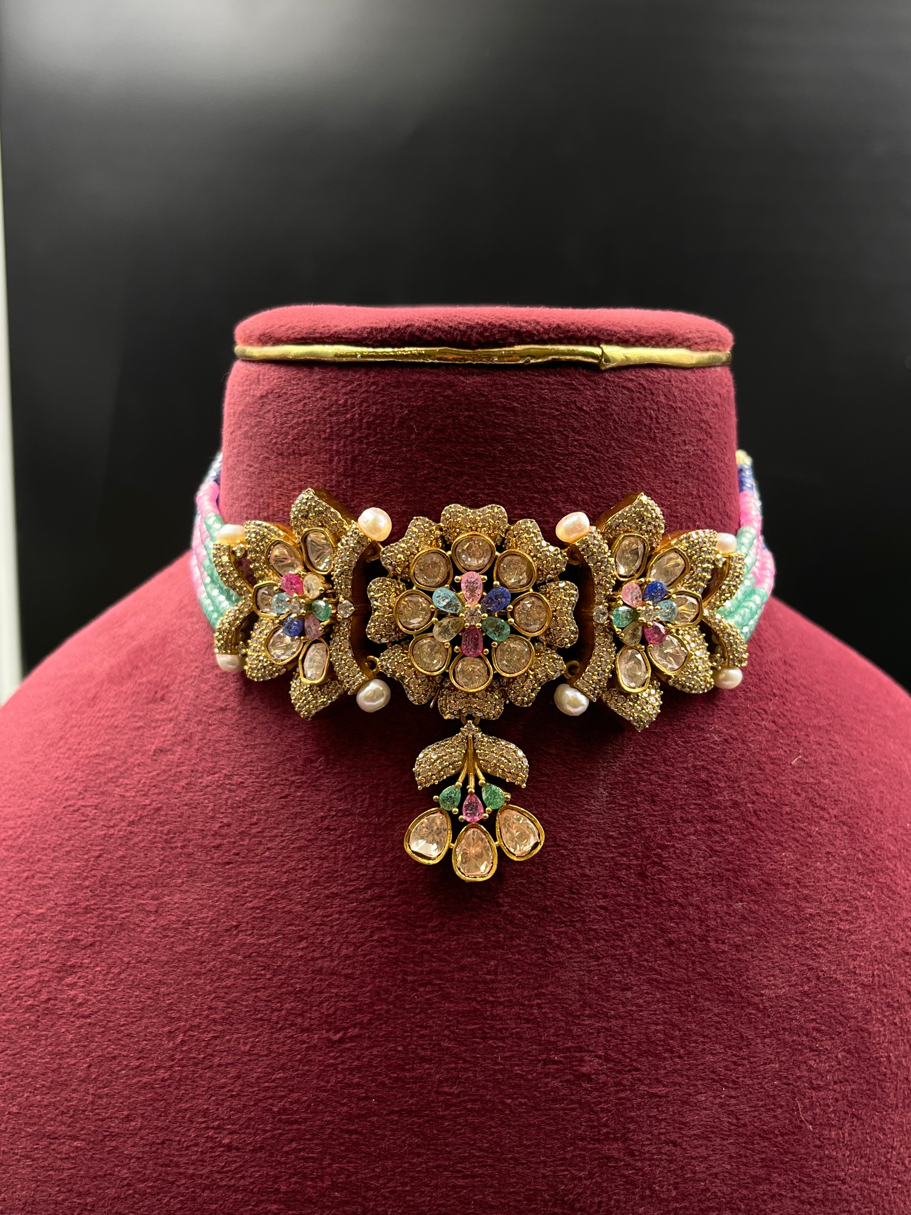 PES NECKLACE