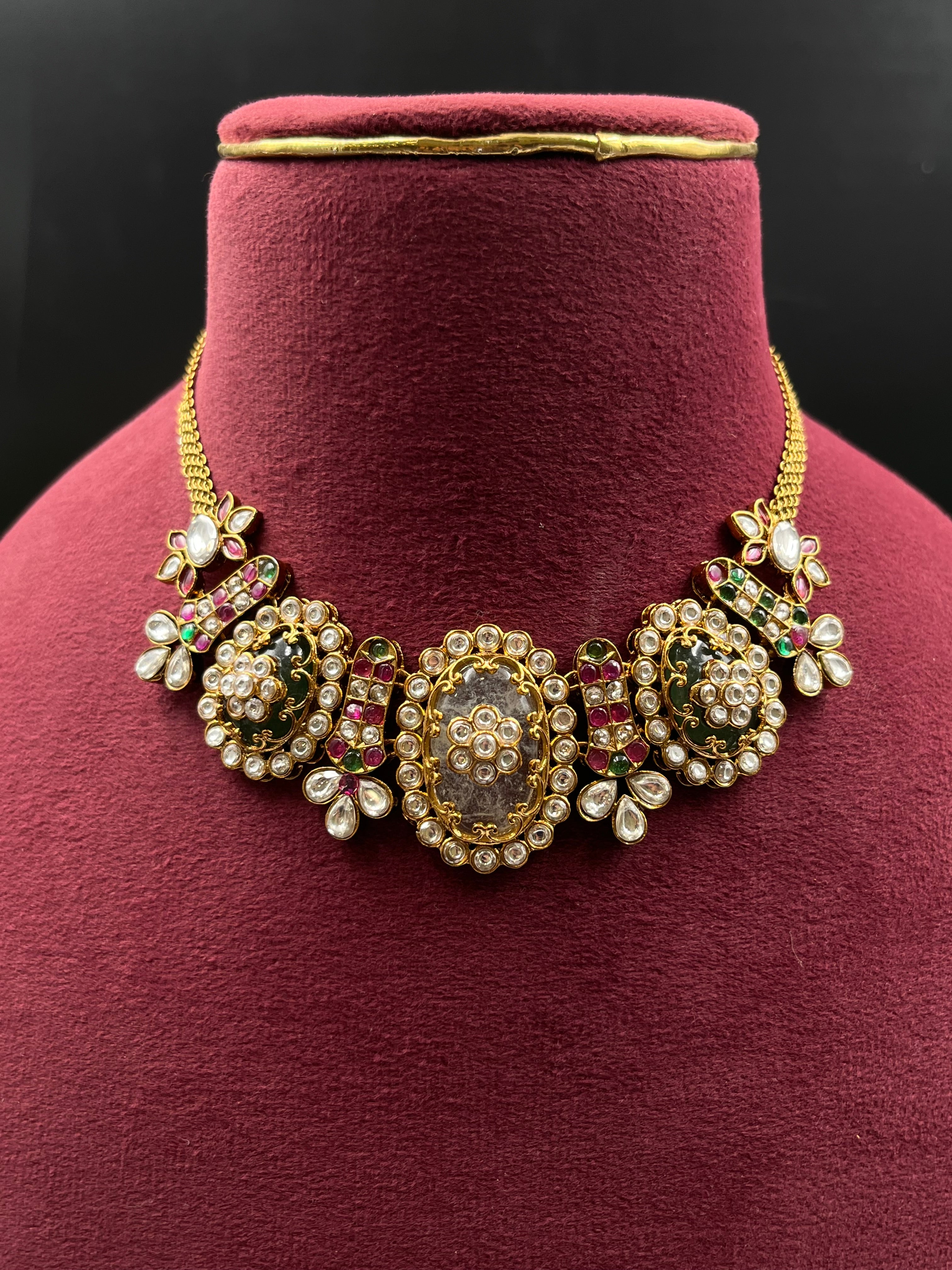 HENA NECKLACE