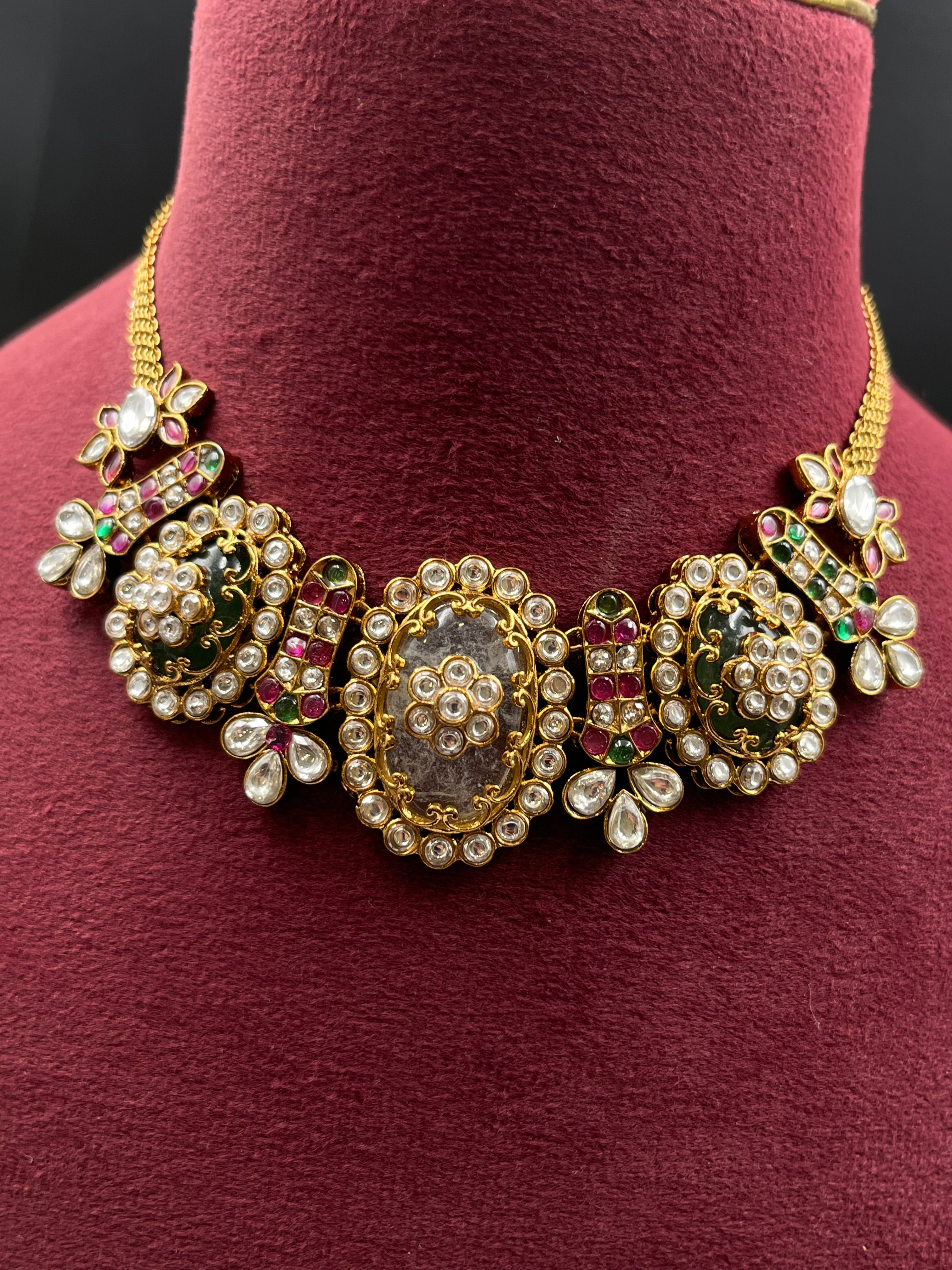 HENA NECKLACE