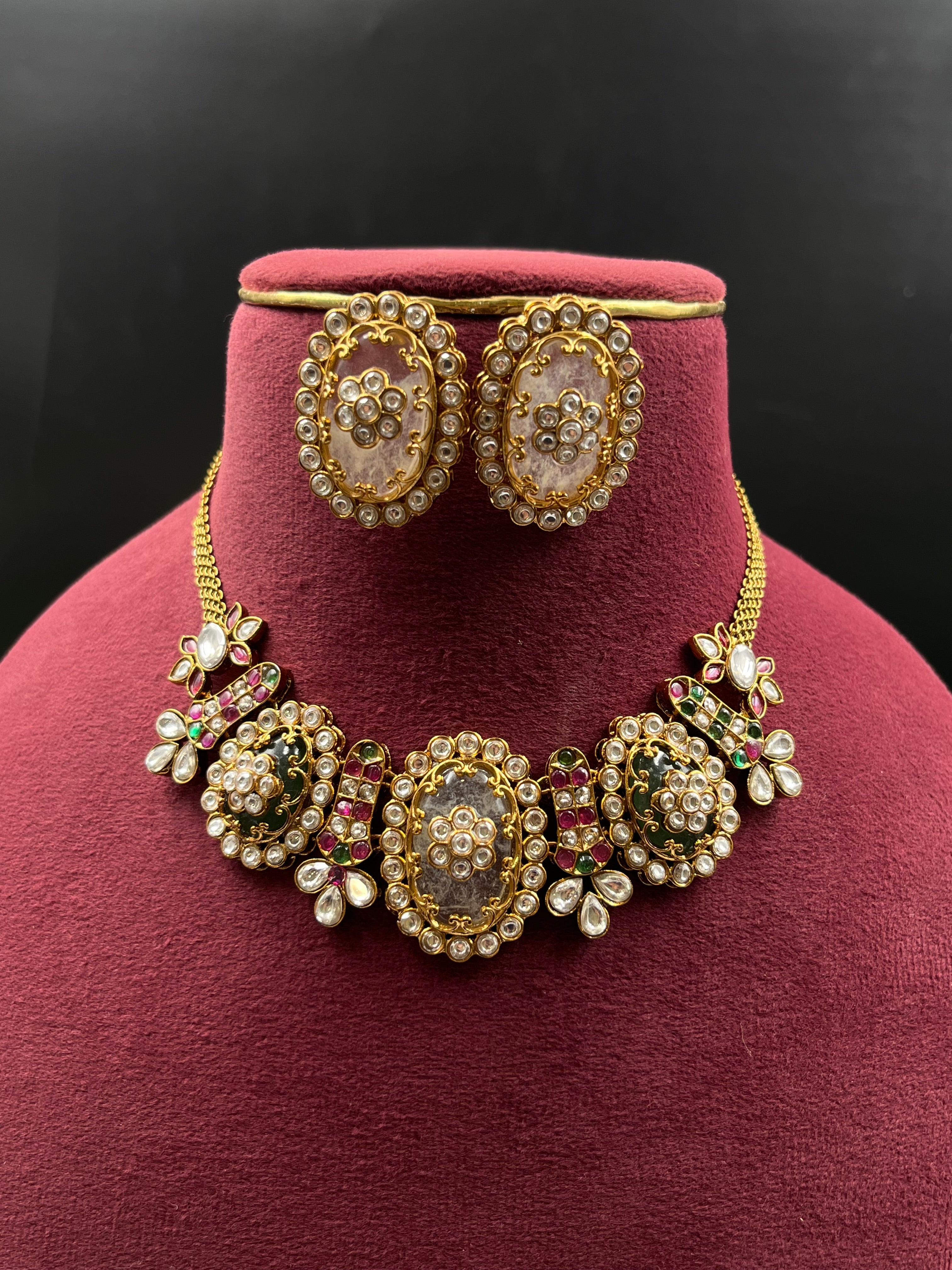 HENA NECKLACE
