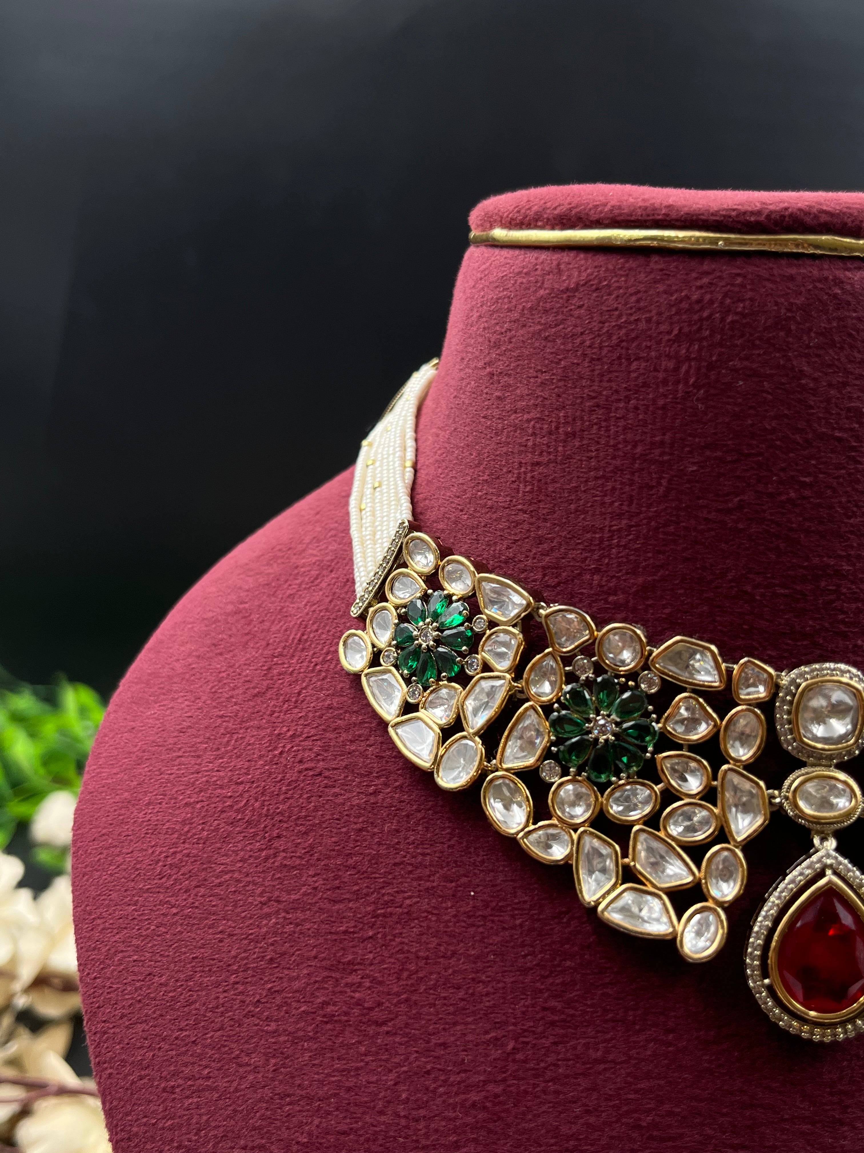 AARISHPA NECKLACE
