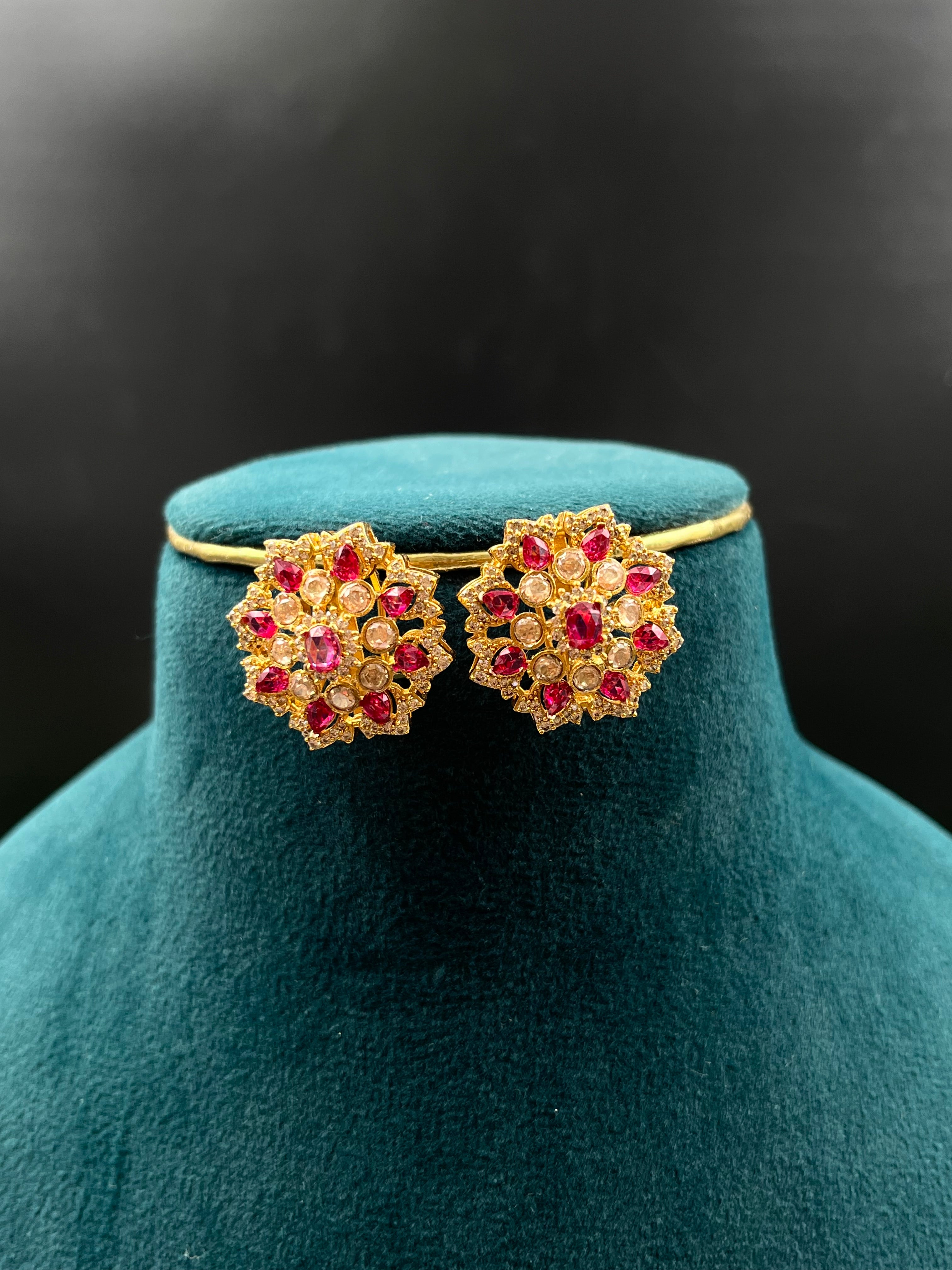 POONAM NECKLACE