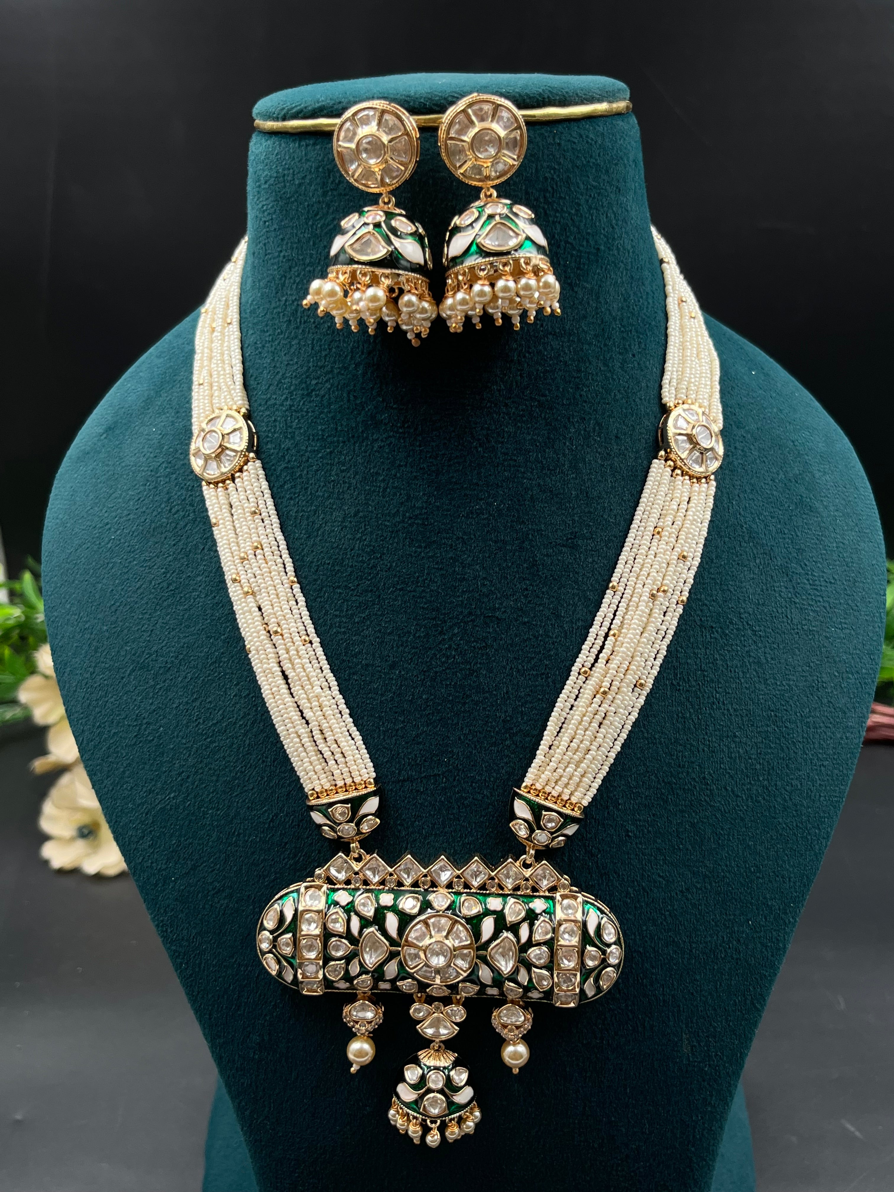 FHIZA NECKLACE