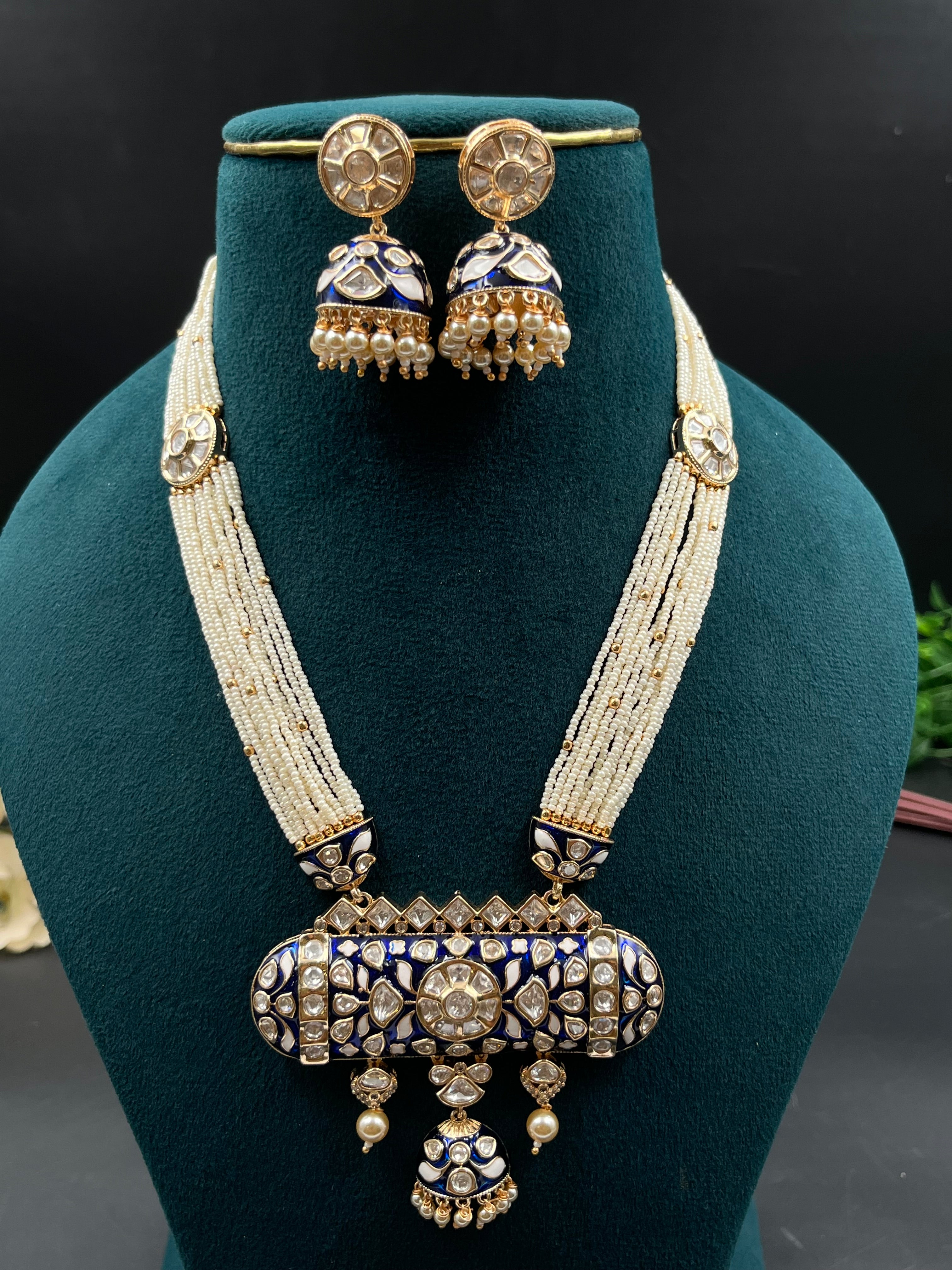 FHIZA NECKLACE