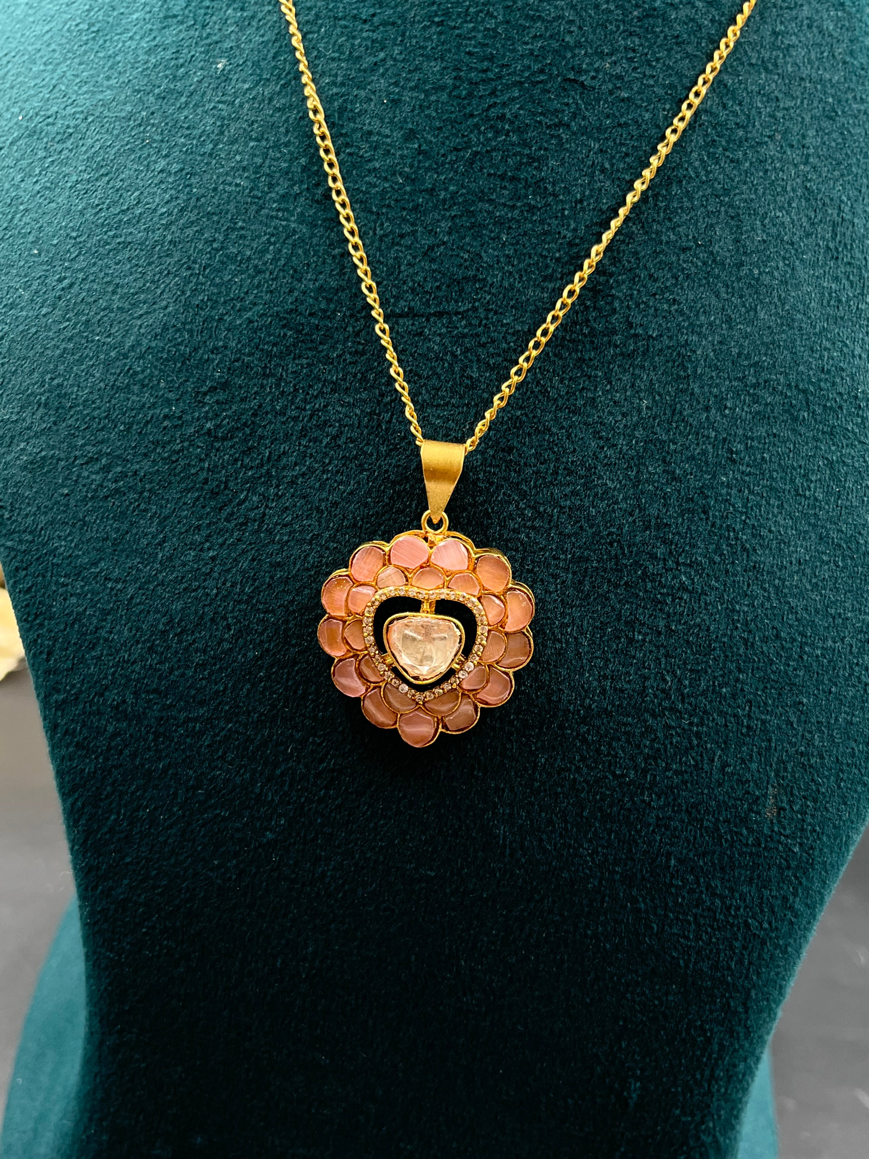 MUSKAN PENDANT