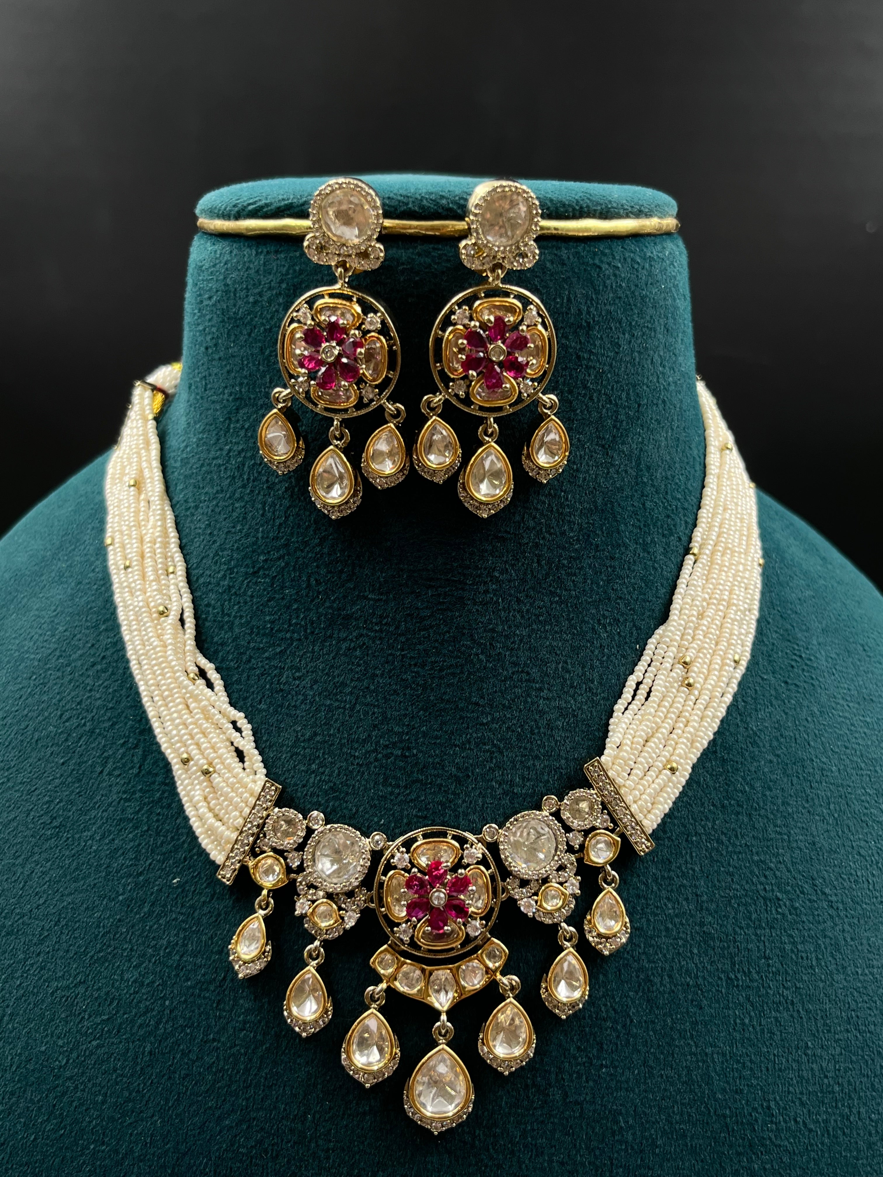 RITA NECKLACE