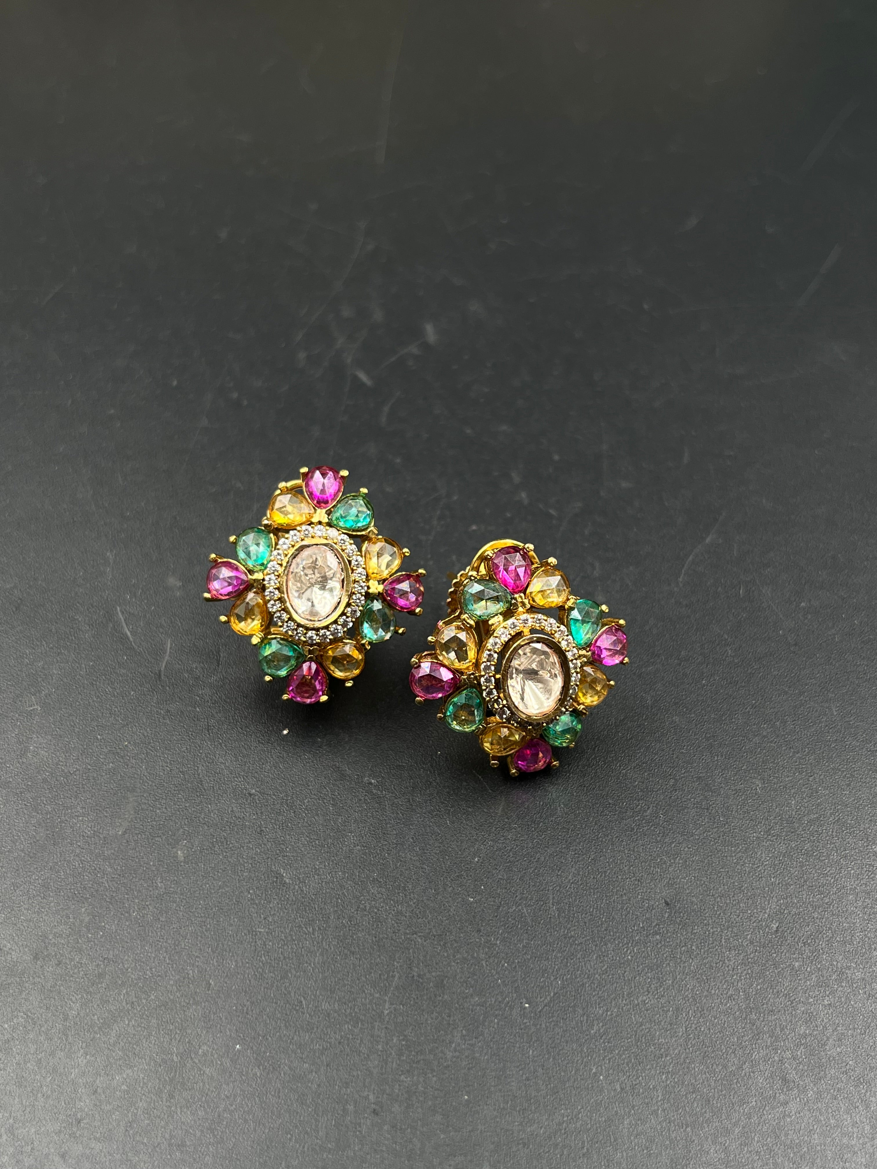 SERDU EARRING