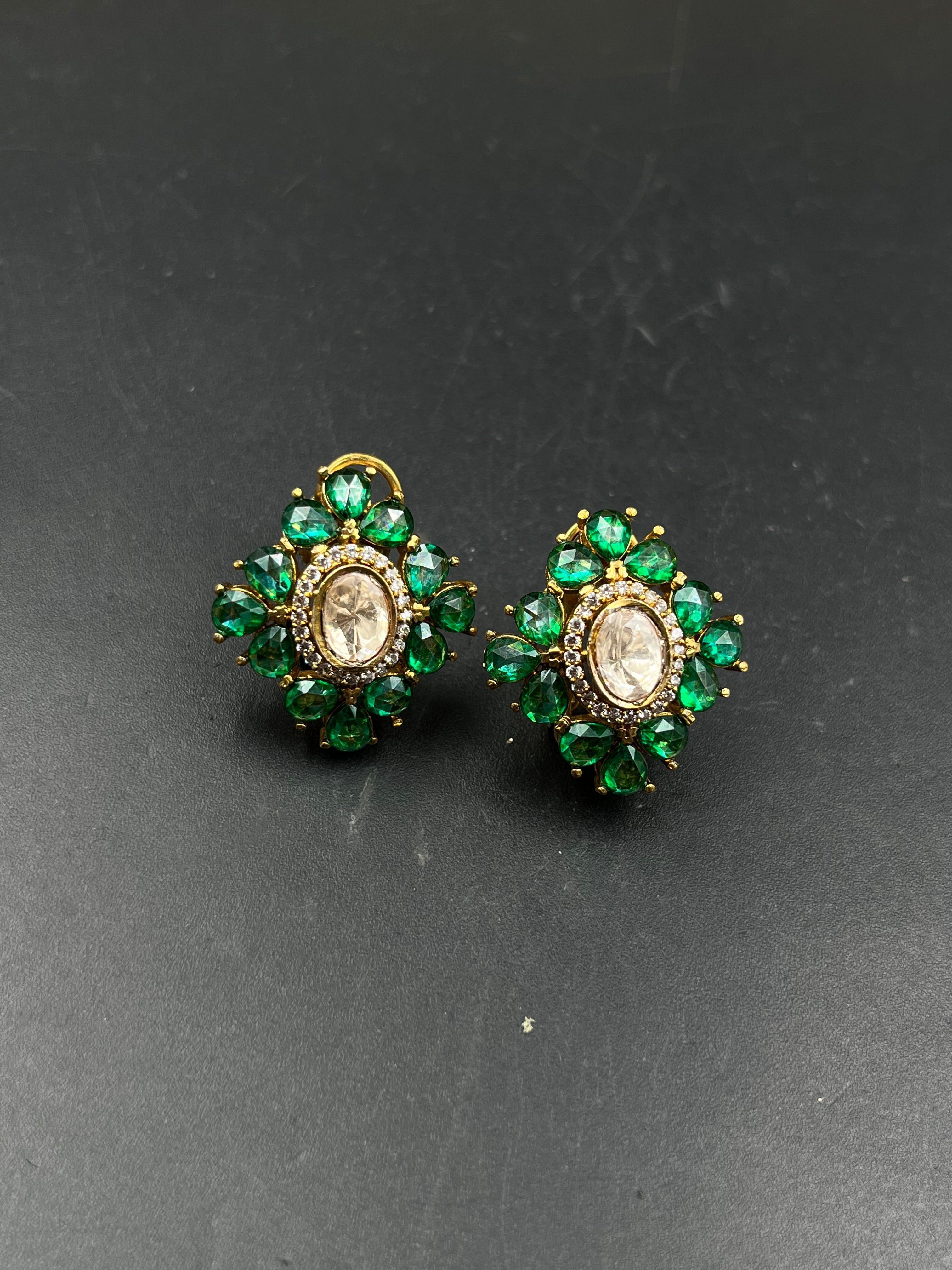 SERDU EARRING