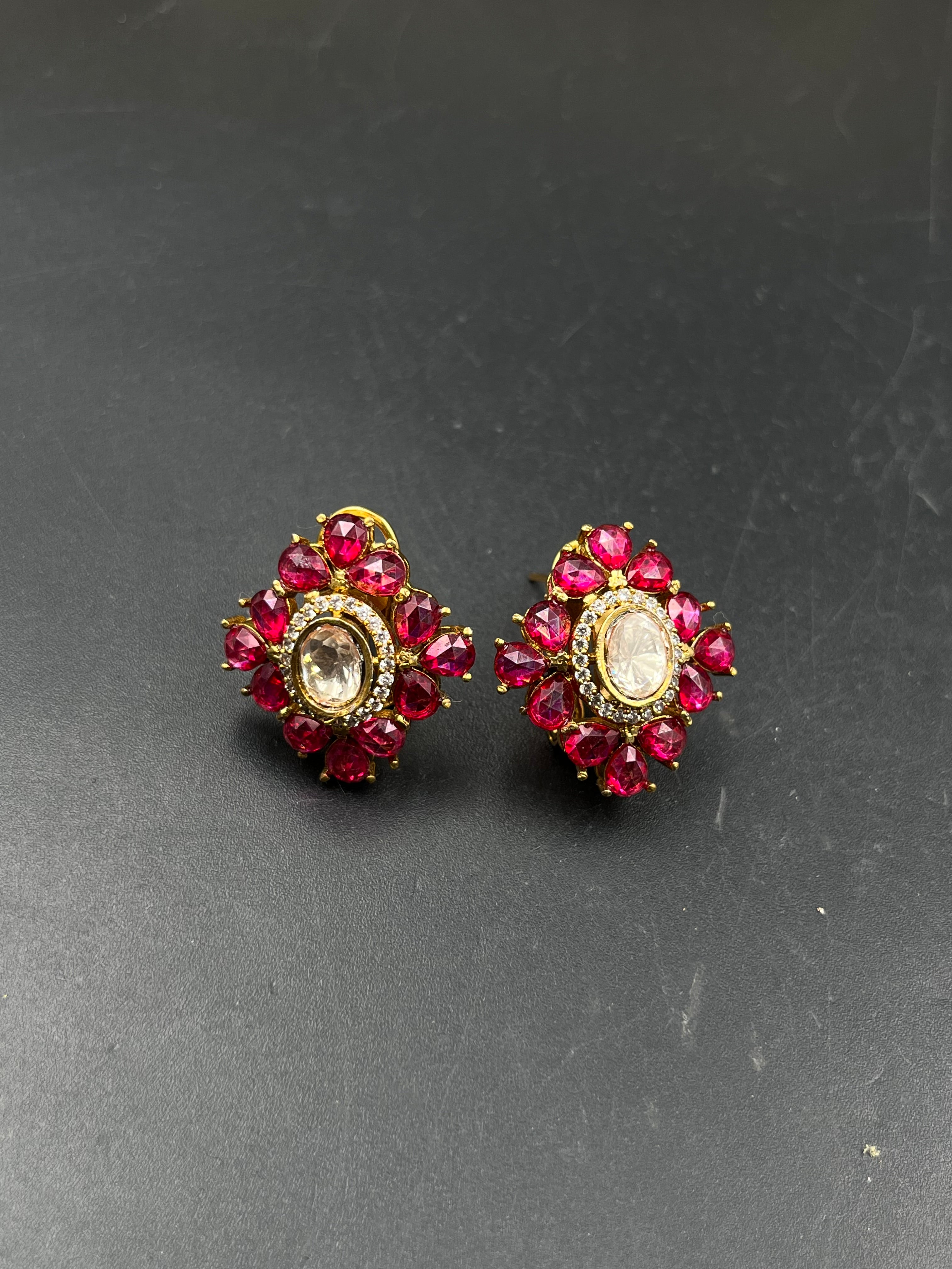 SERDU EARRING