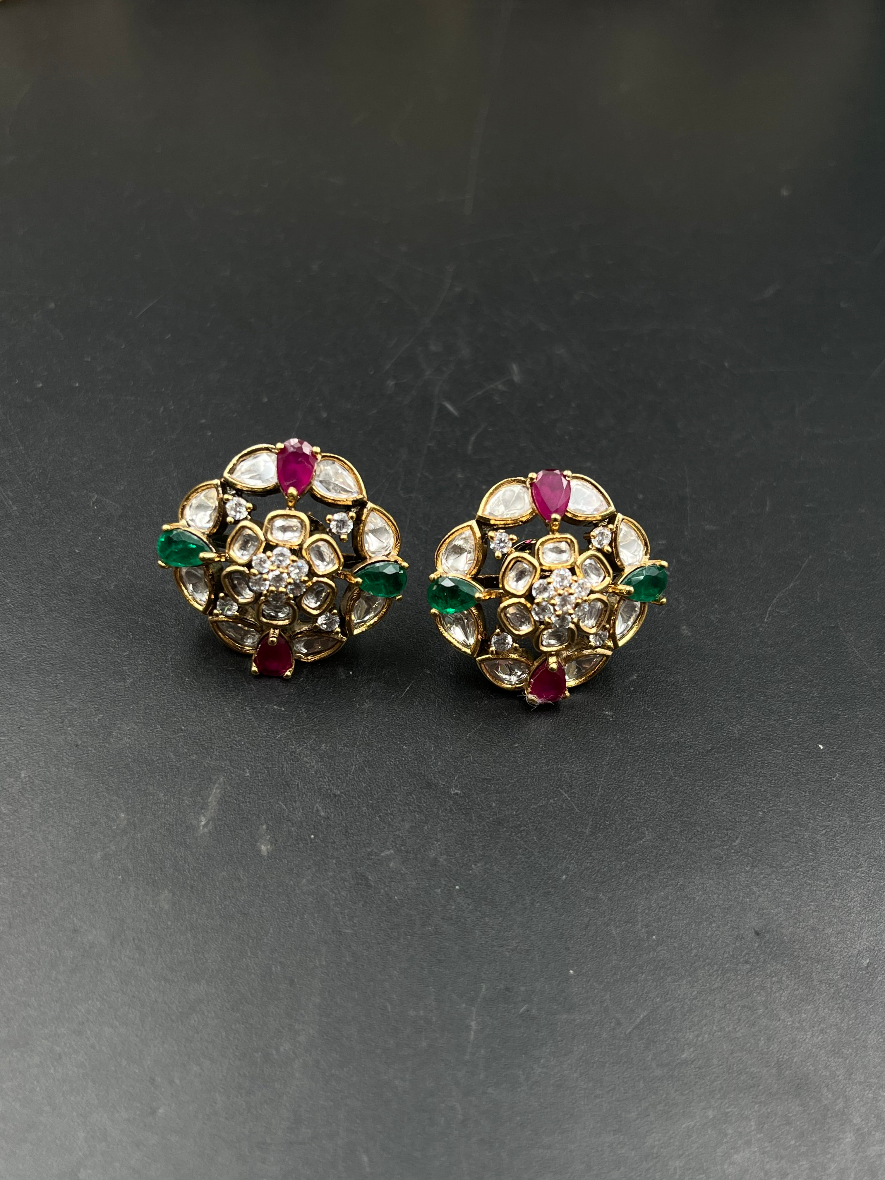 SIANI EARRING