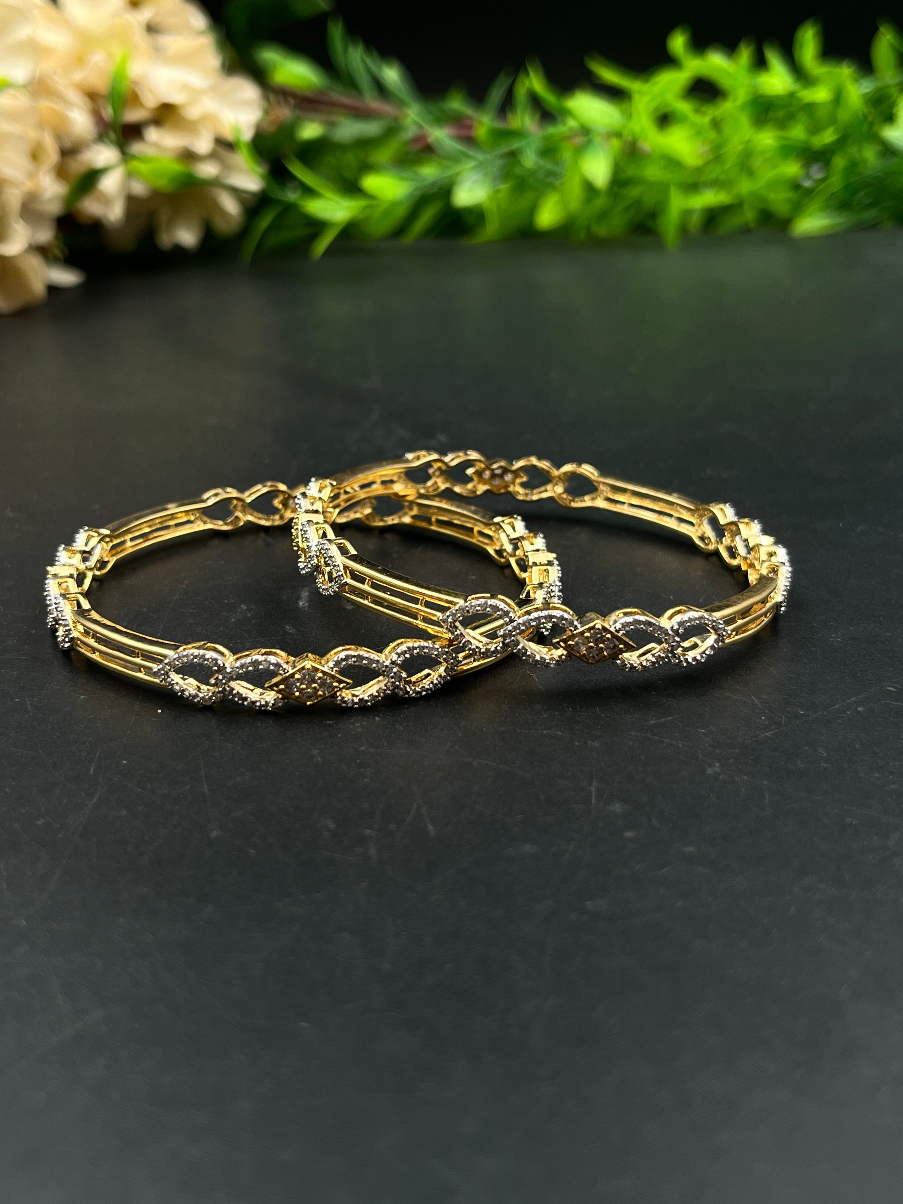 NIDA BANGLE