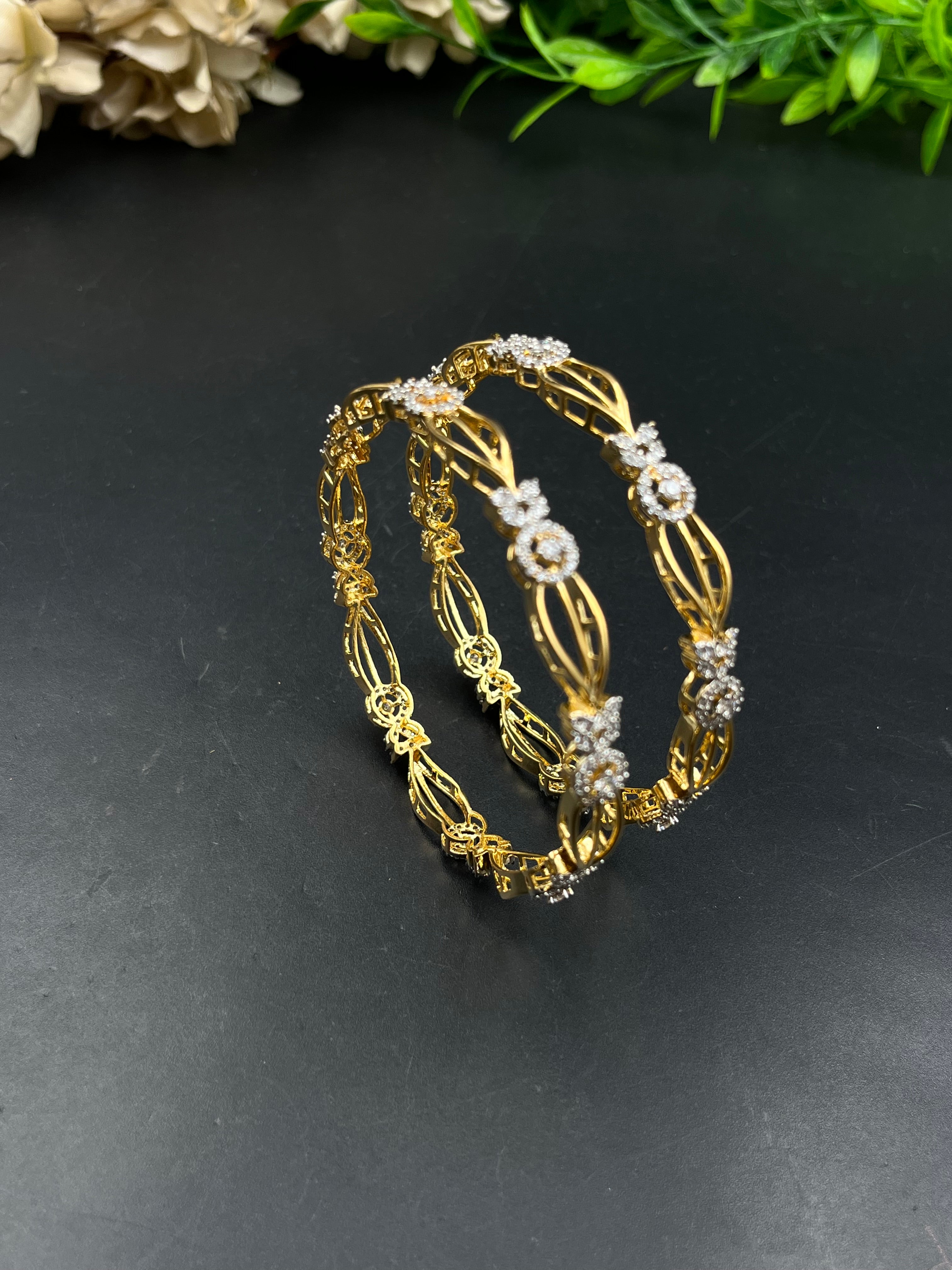 NIMSIKHA BANGLE