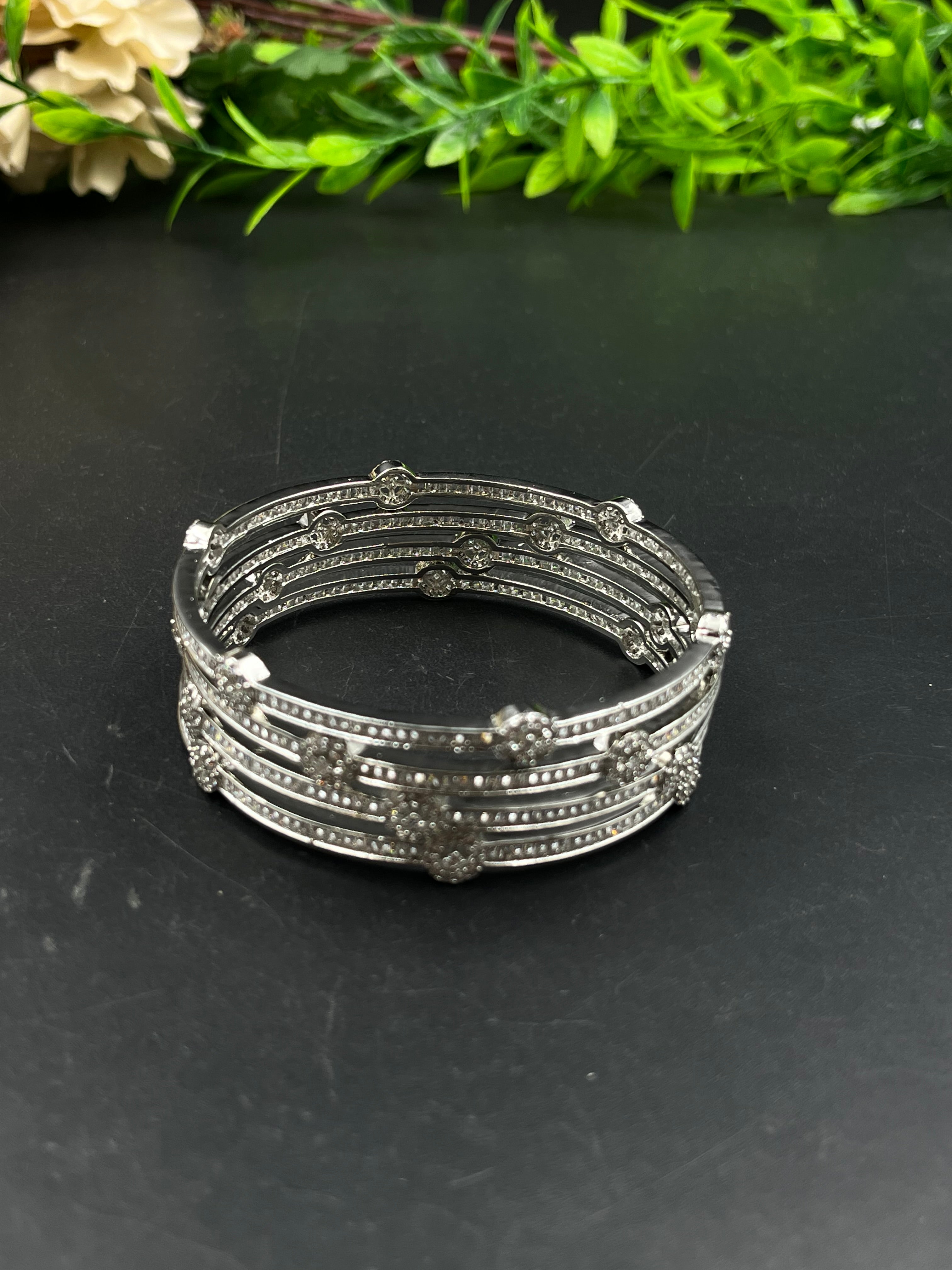 SIKHA BANGLE