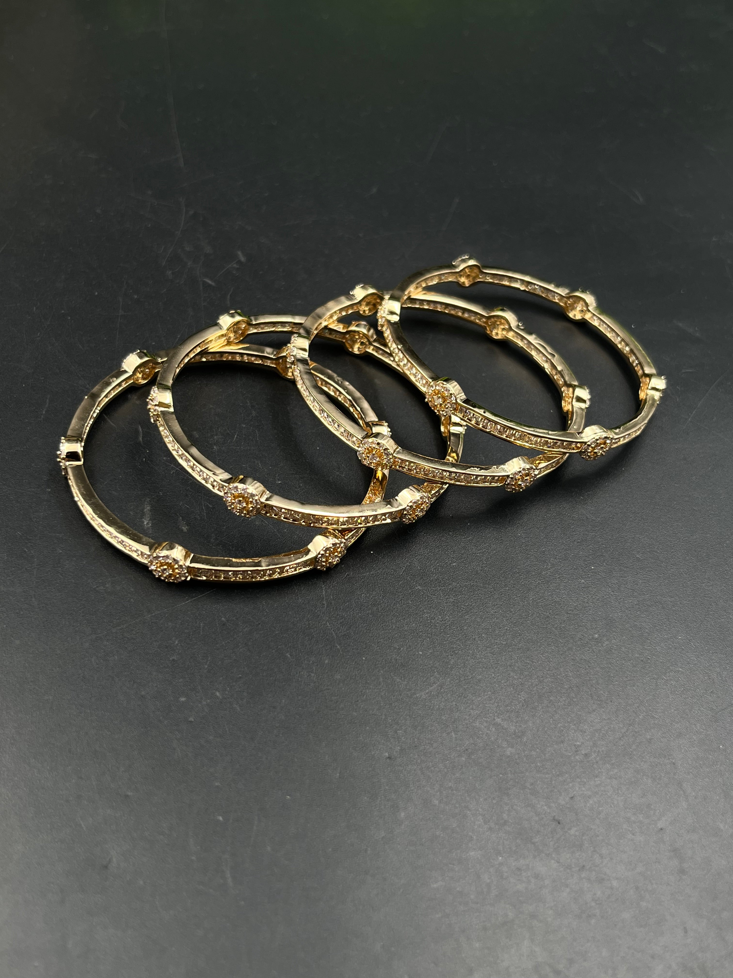 SIKHA BANGLE