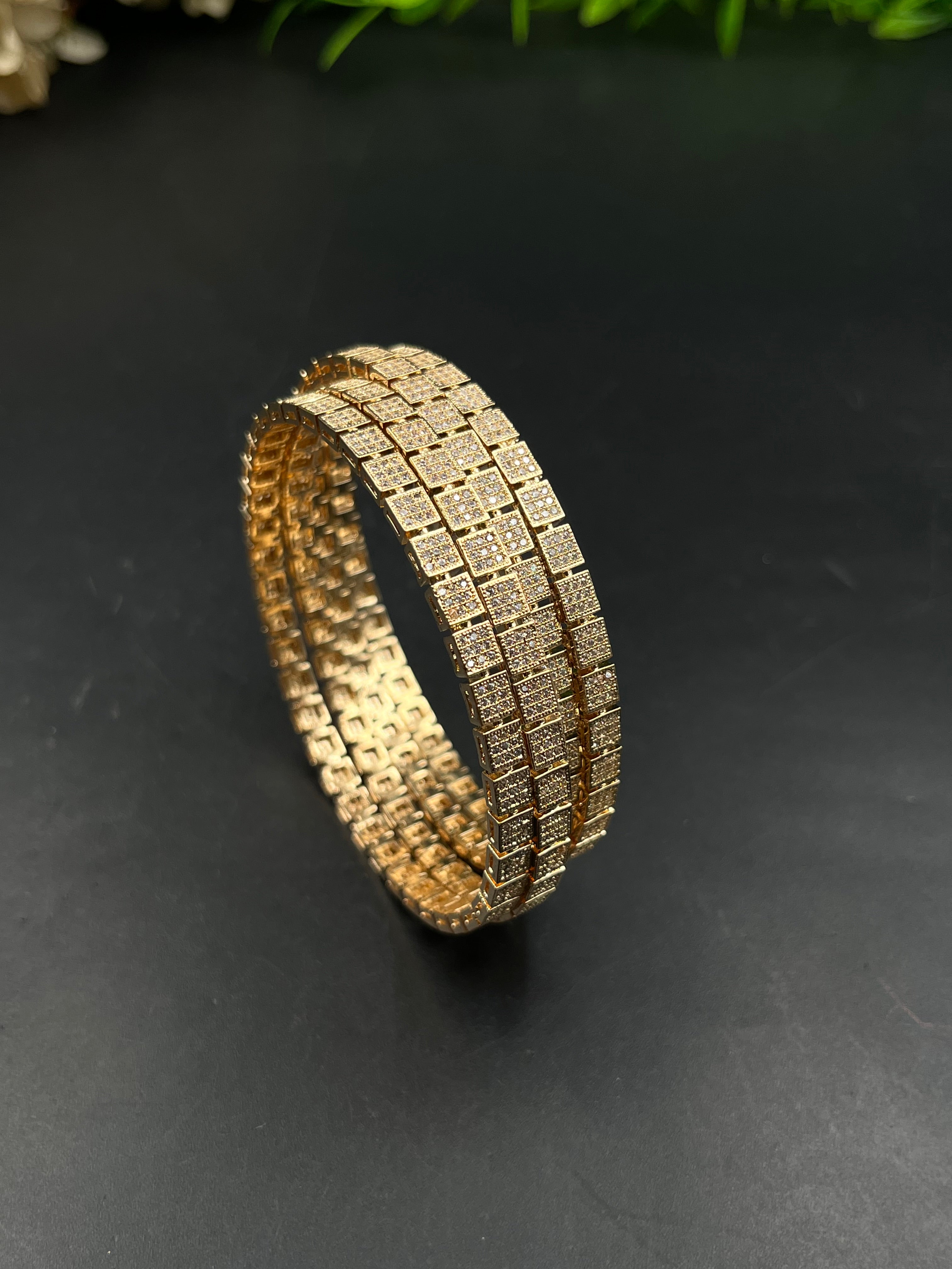 FIZZA BANGLE