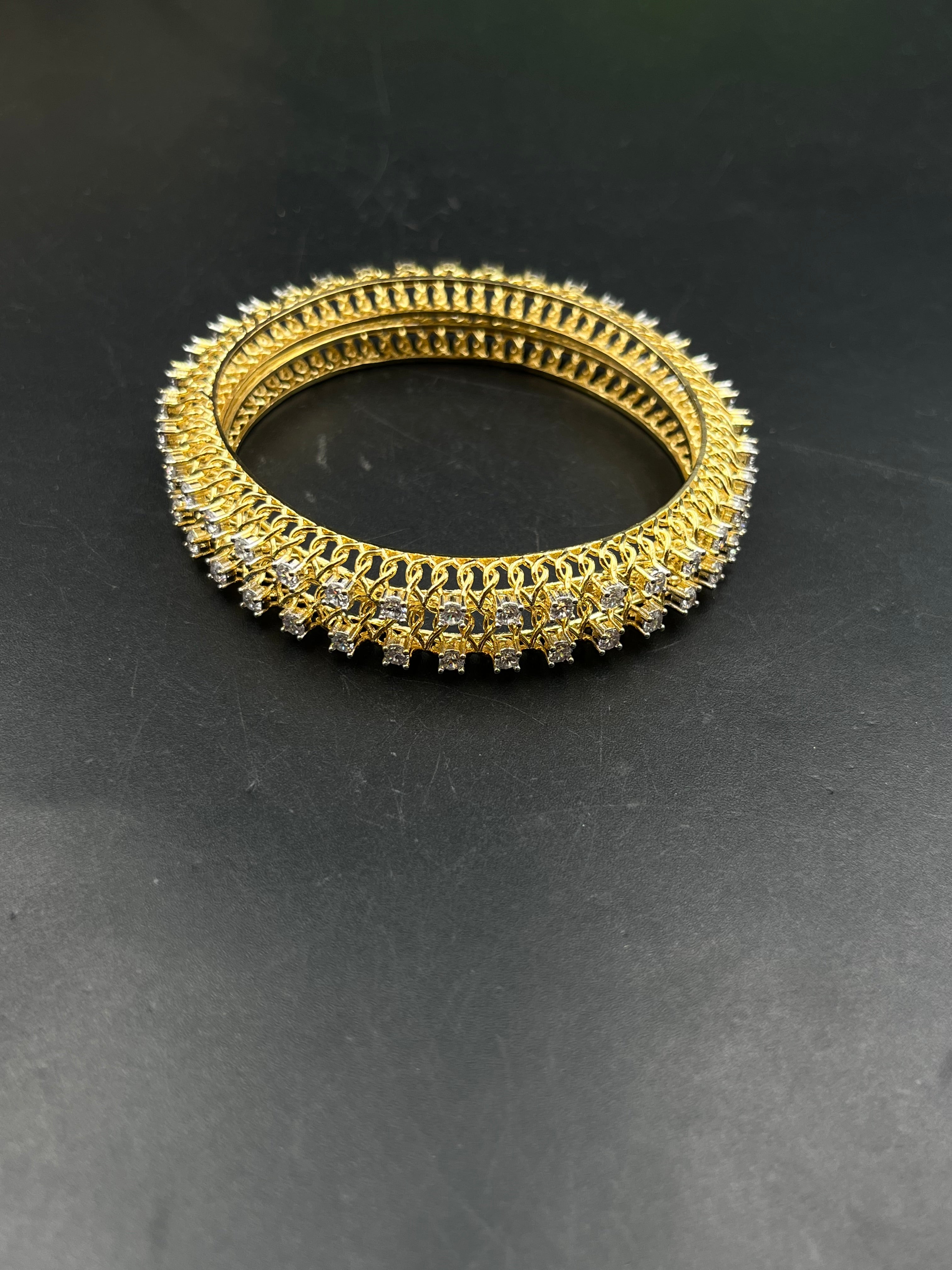RUHI BANGLE