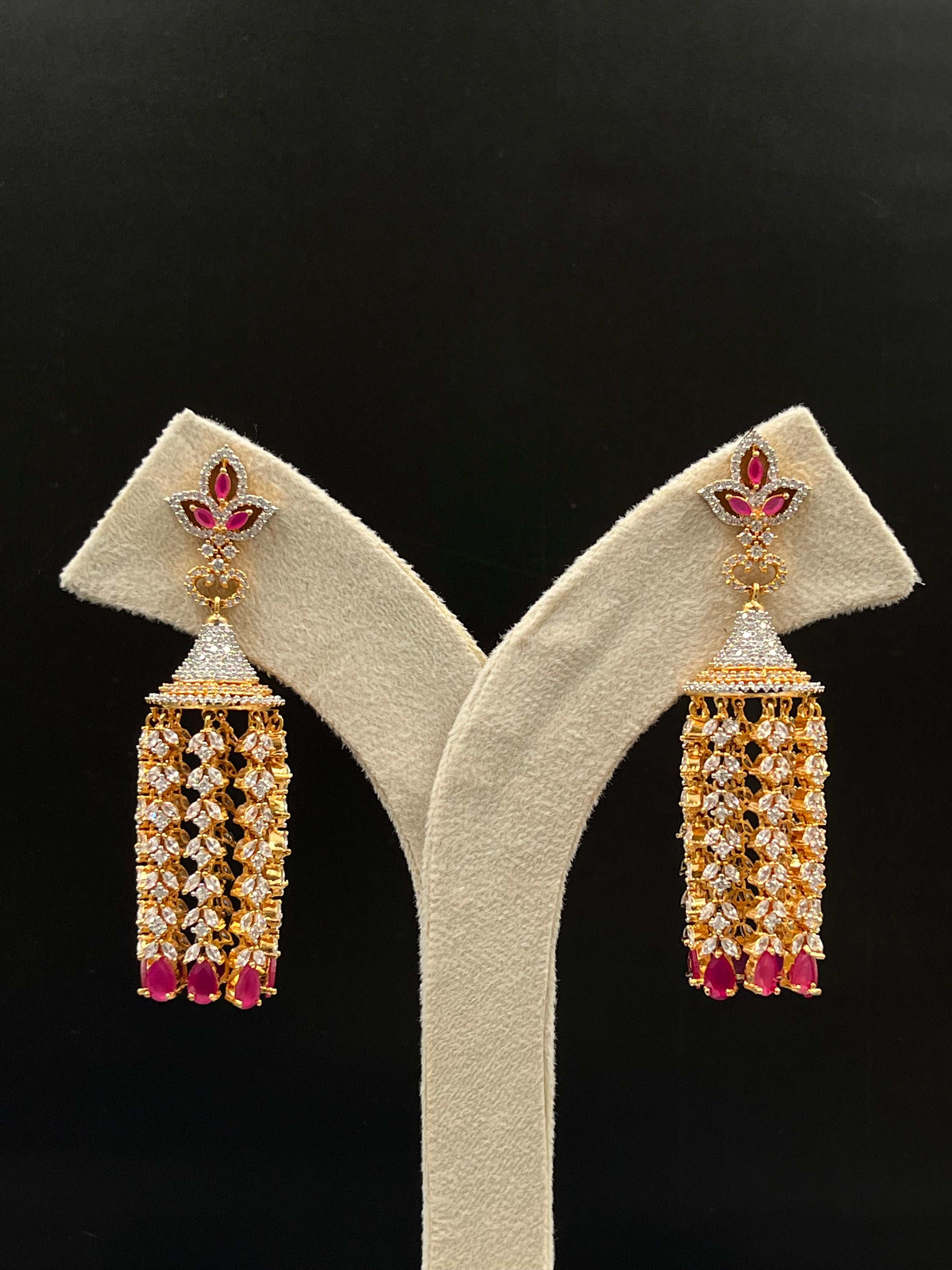 IFRA EARRING