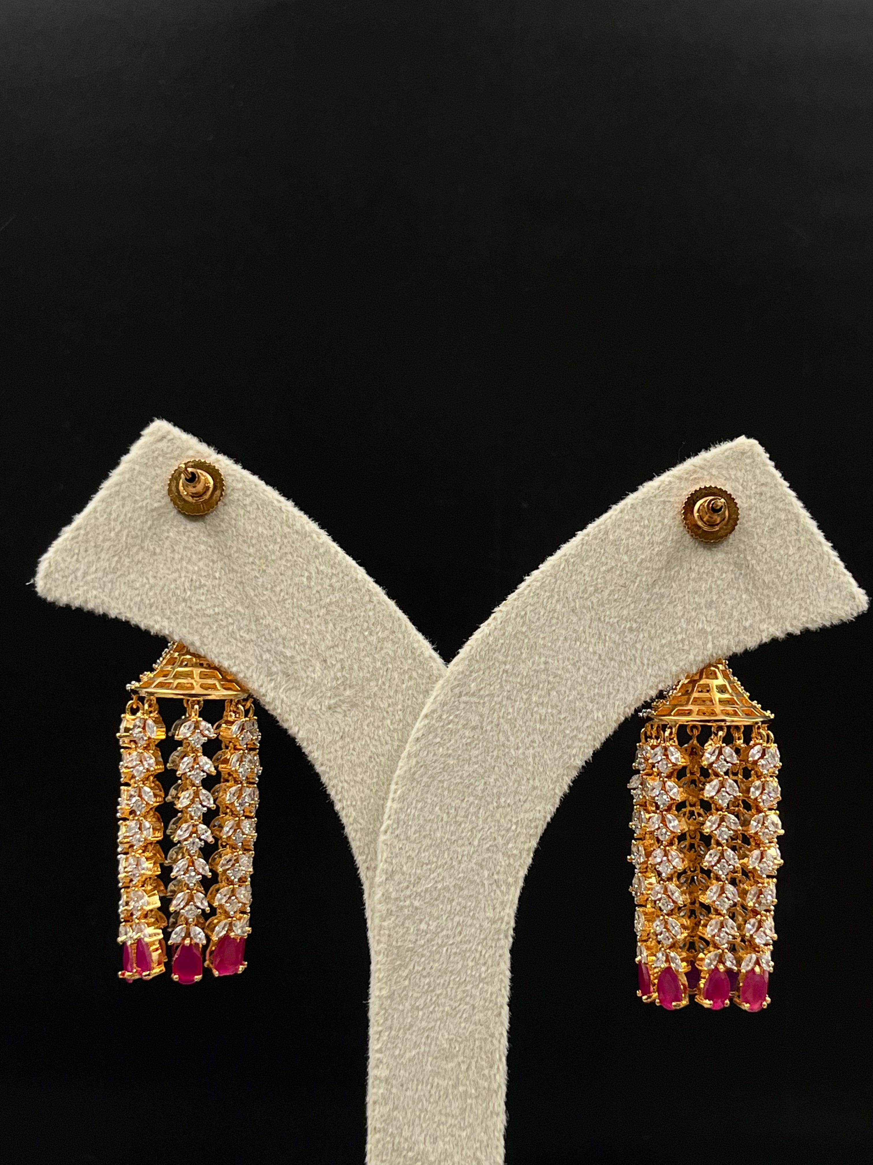 IFRA EARRING