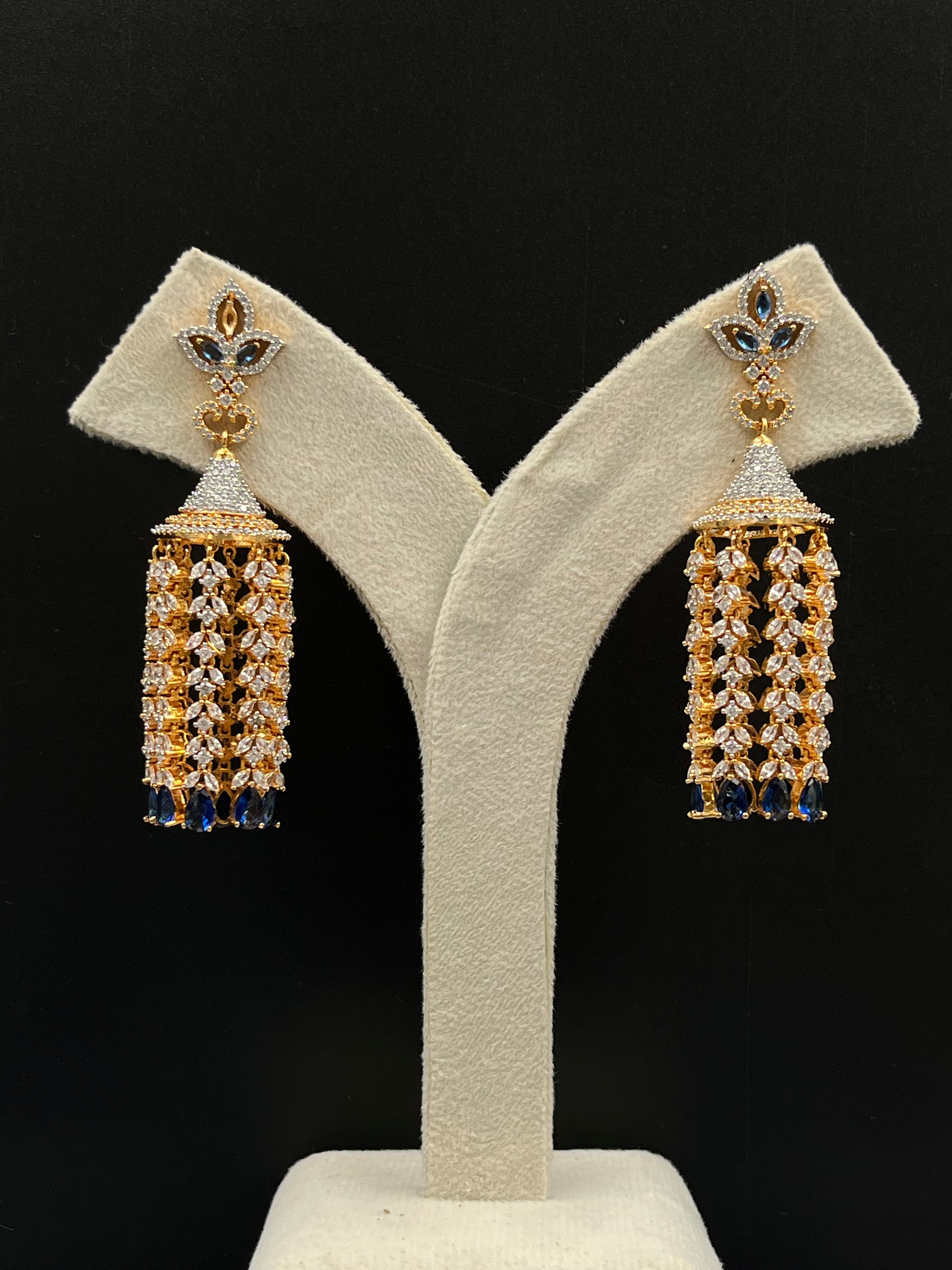 IFRA EARRING