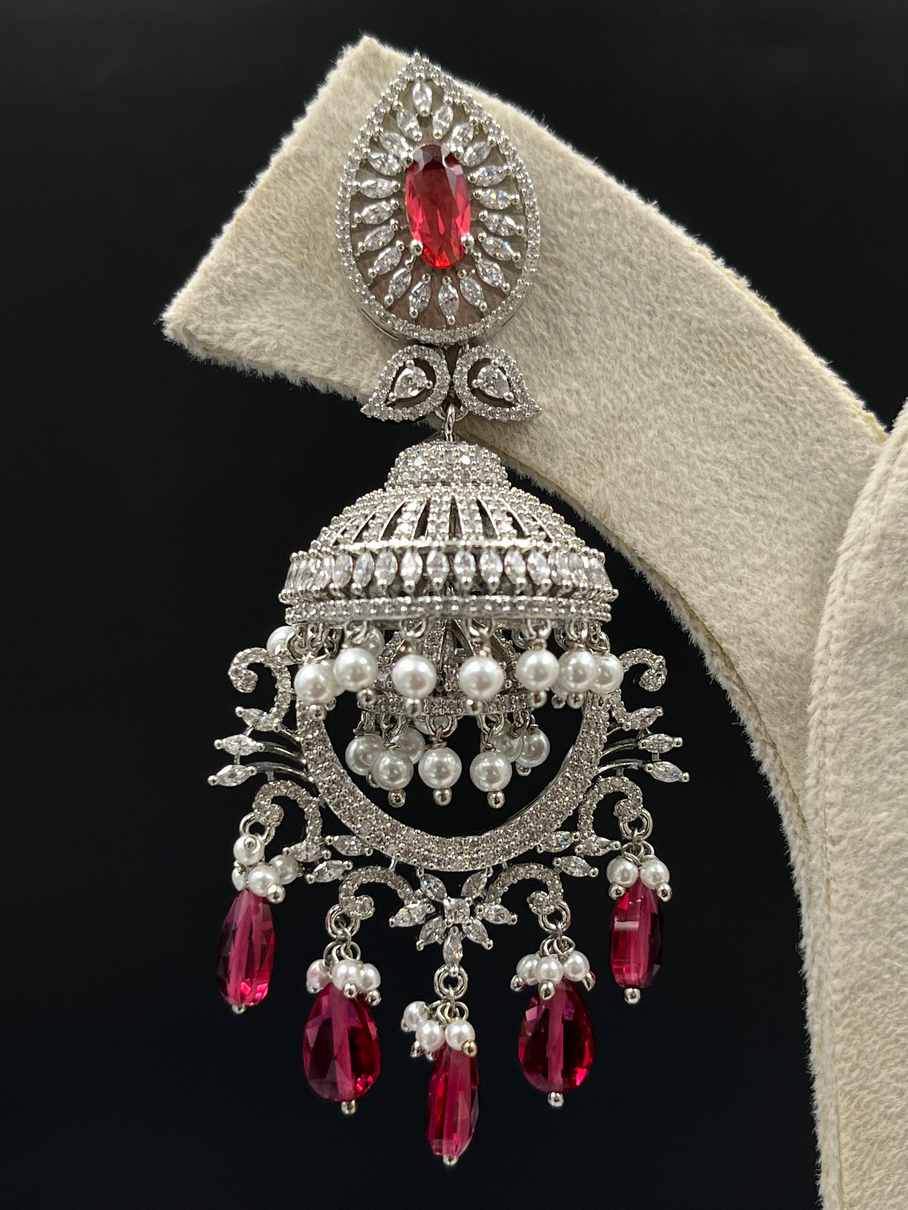 MAHALA EARRING