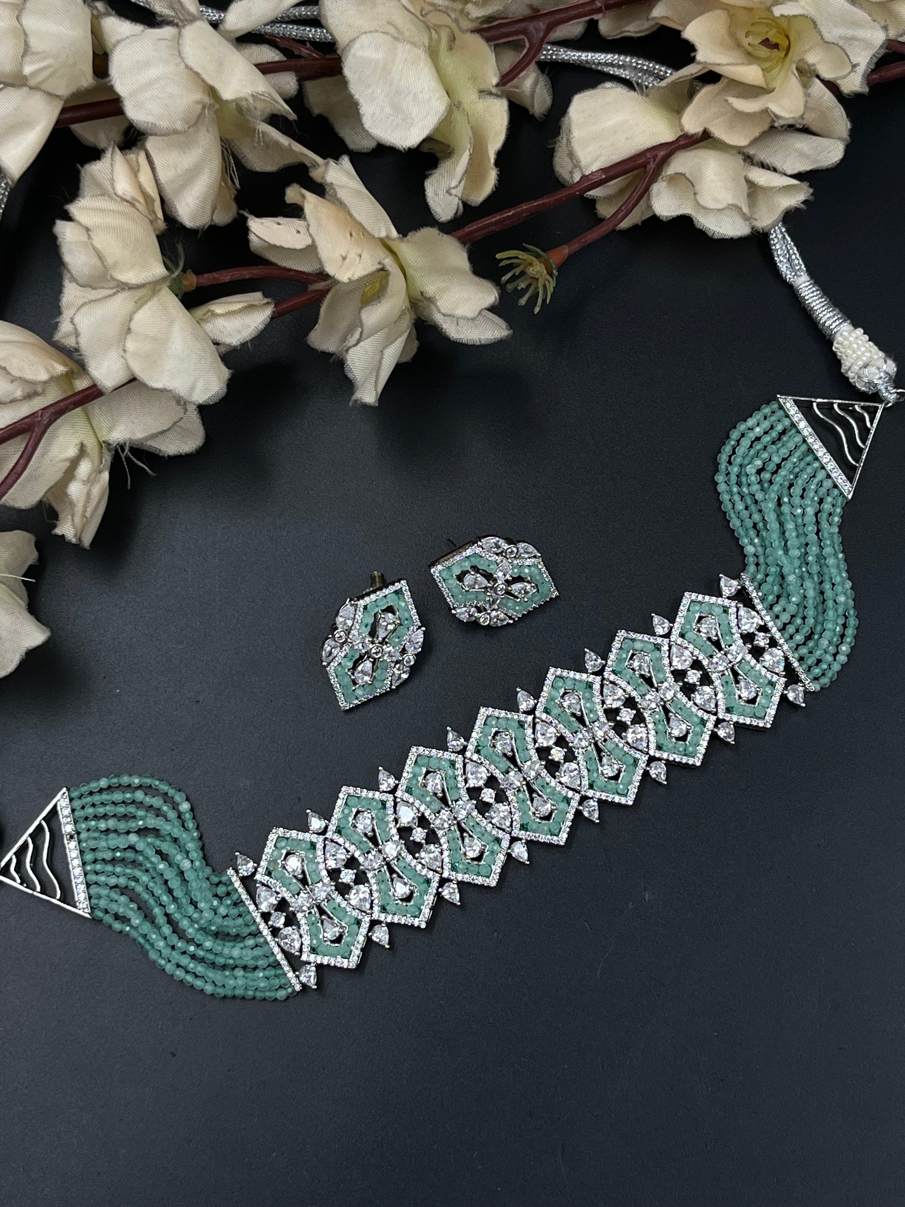 AISHA NECKLACE